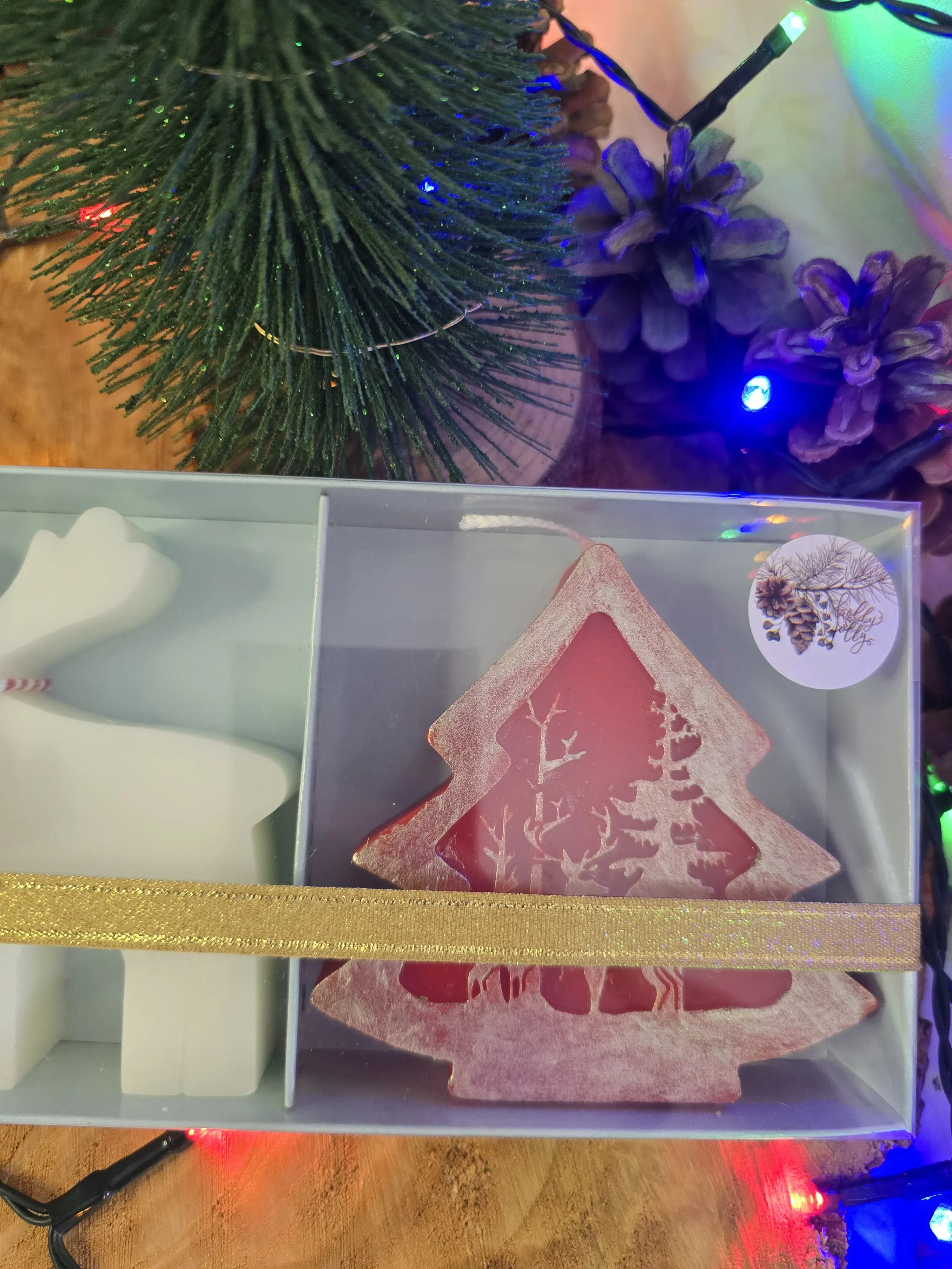 Yılbaşı Özel İkili Hediye Seti – Geyik & Çam Ağacı (Çikolata Kokulu)