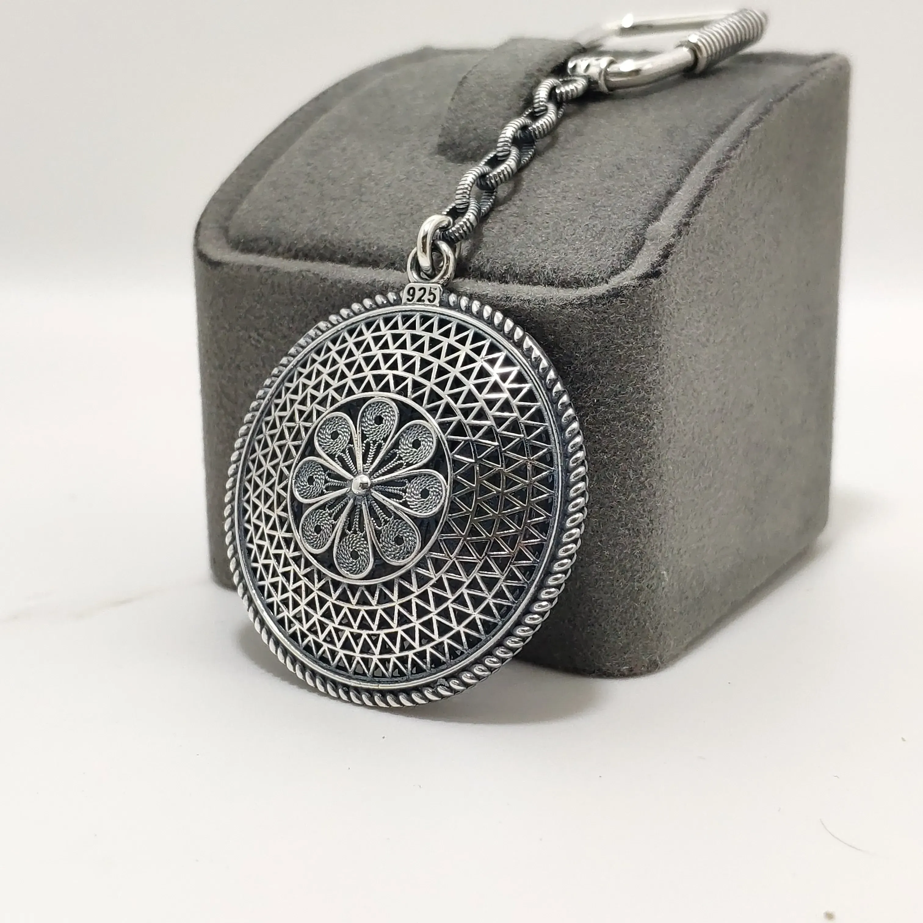 Name Engravable Filigree Keychain – Midyat Filigree