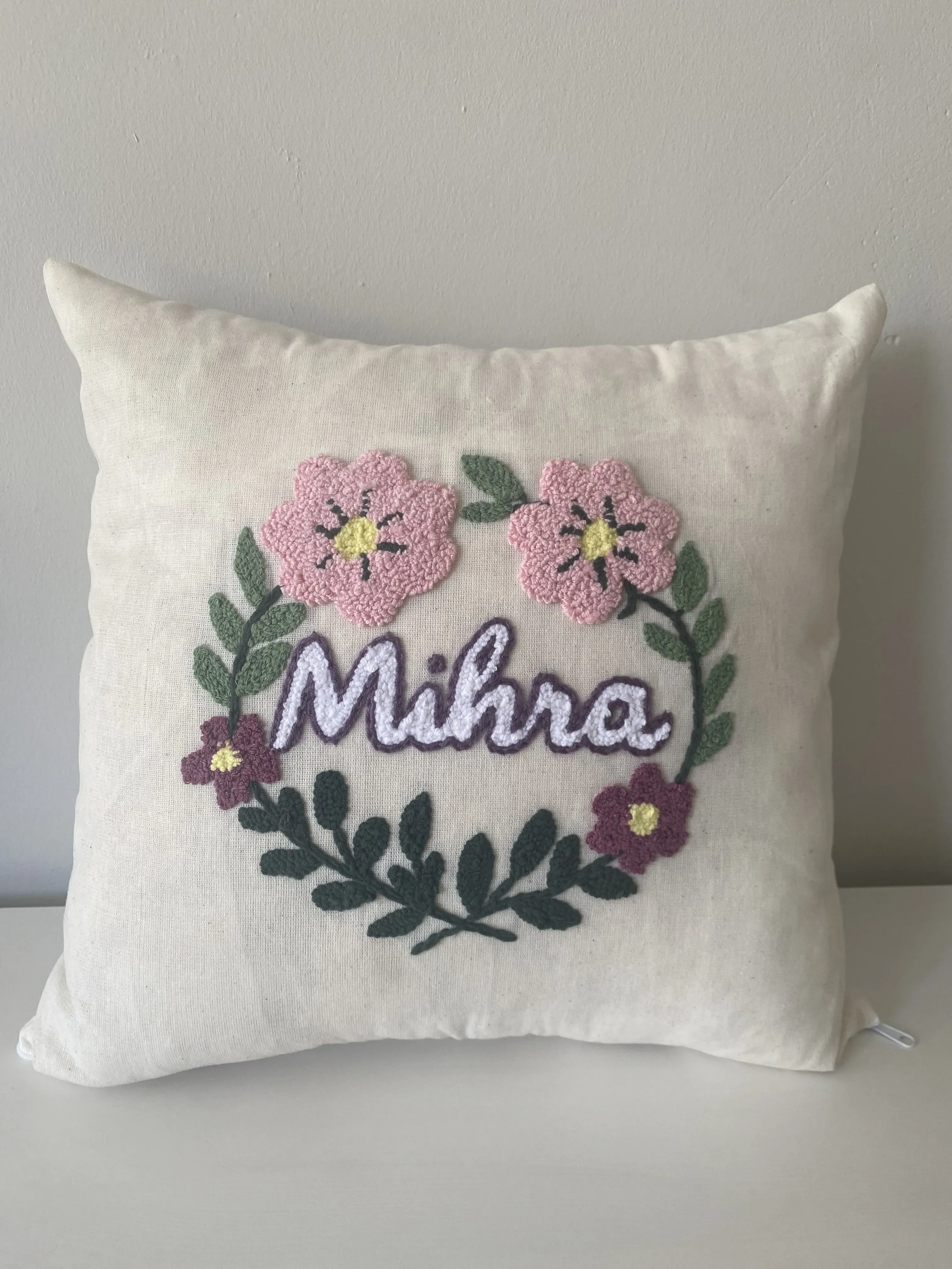 Punch İşlemeli Kişiye Özel Bebek Yastık Kılıfı | İsimli El Yapımı Yastık
