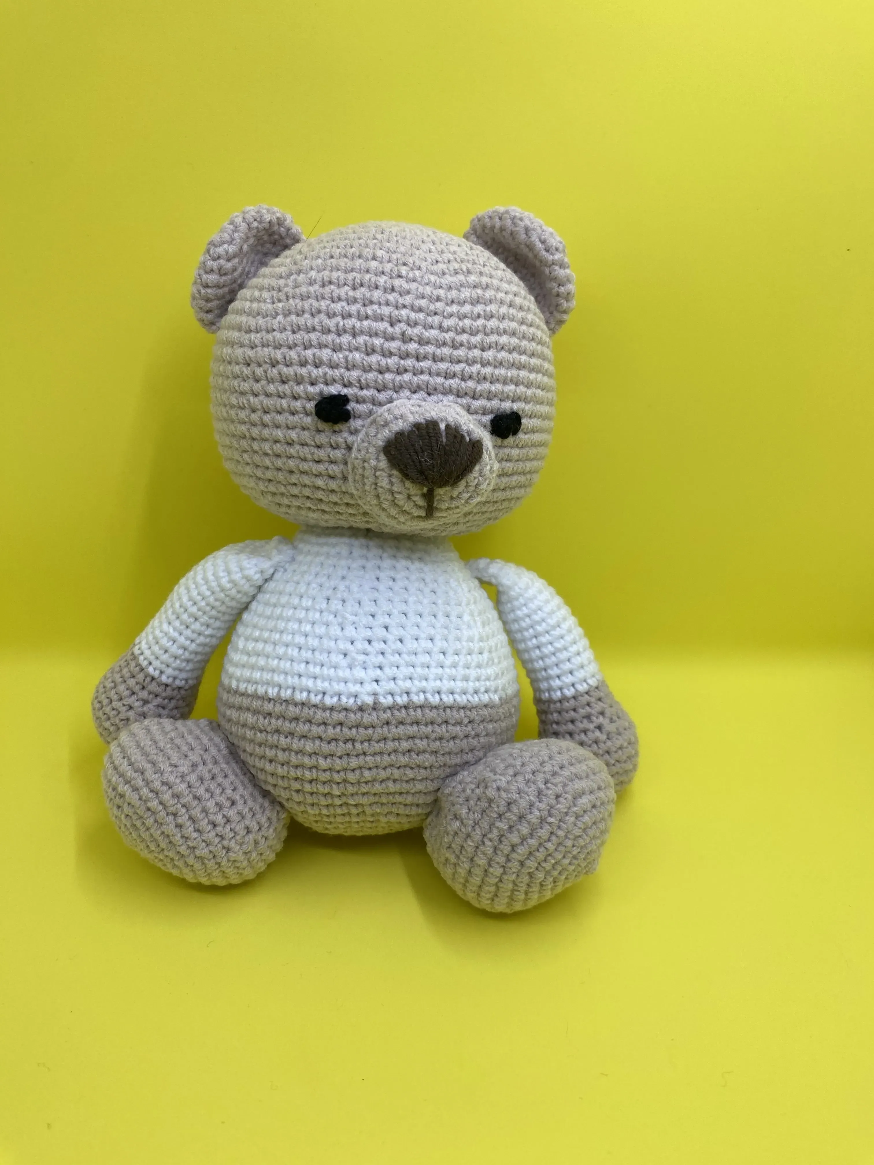 El Örgüsü Amigurumi Ayıcık