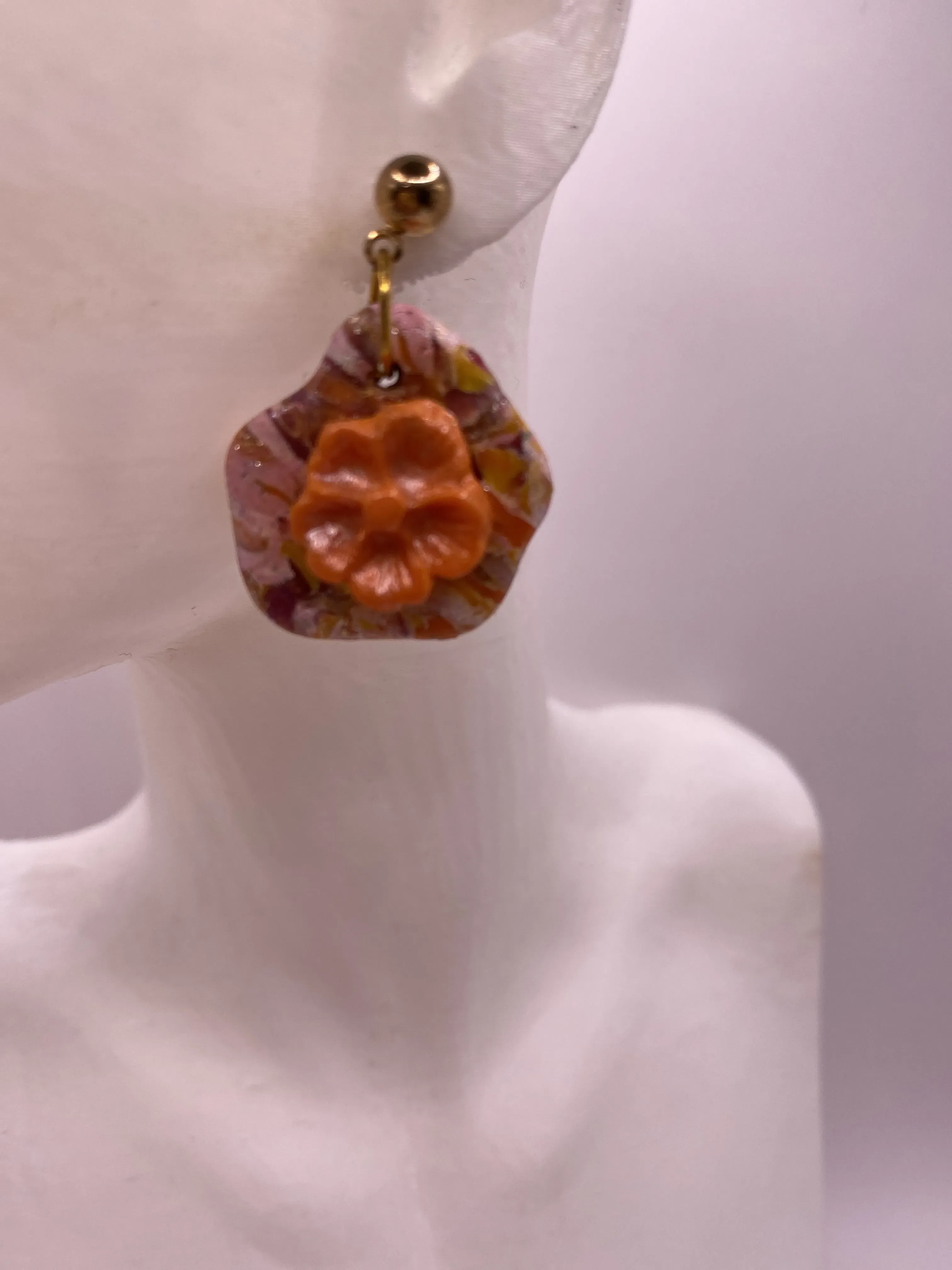 Orange Flower Detailed Handmade Earring - Claykitten Design