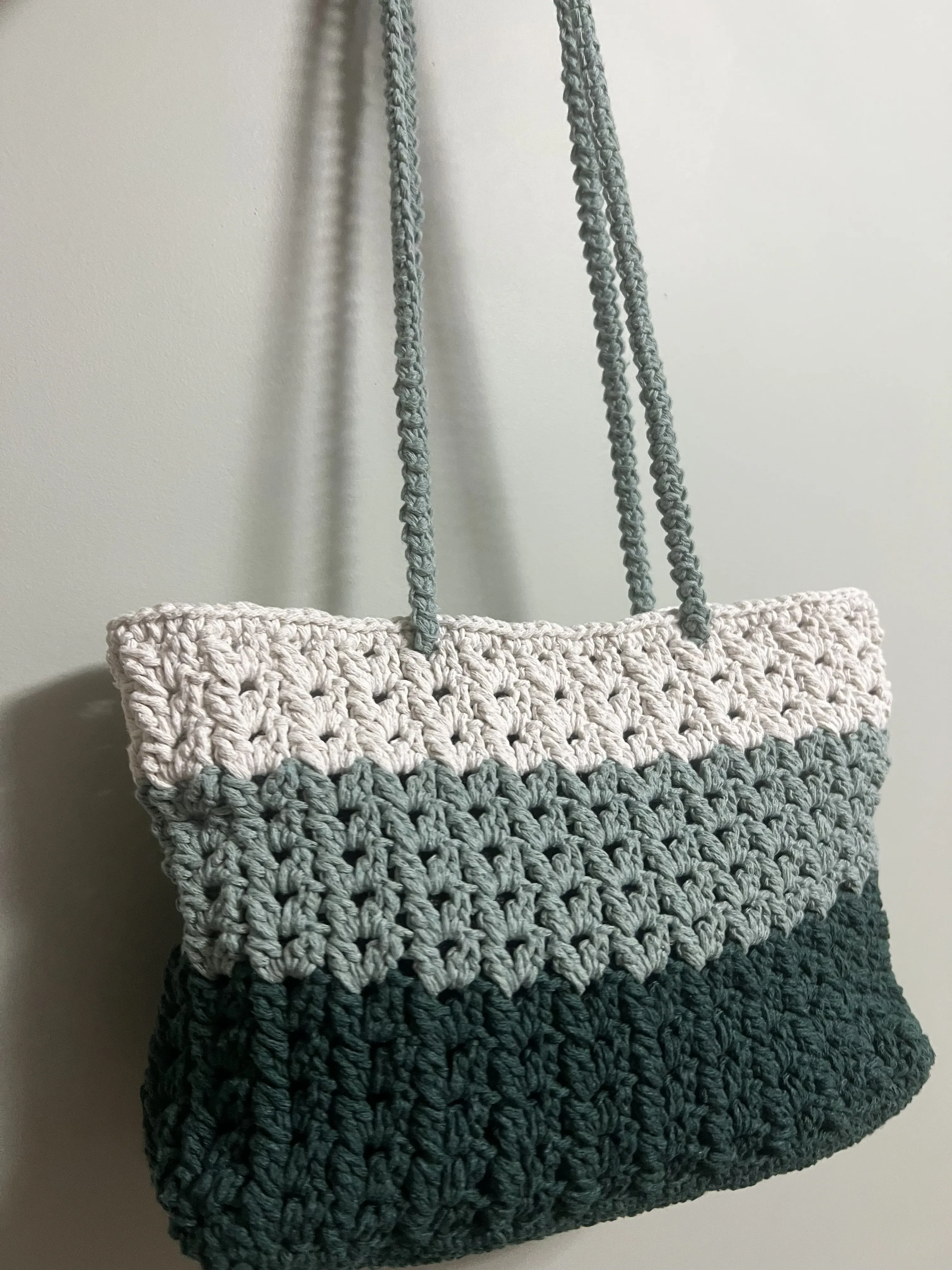 Three-Color Macrame Knit Shoulder Bag - Suitable for Daily Use