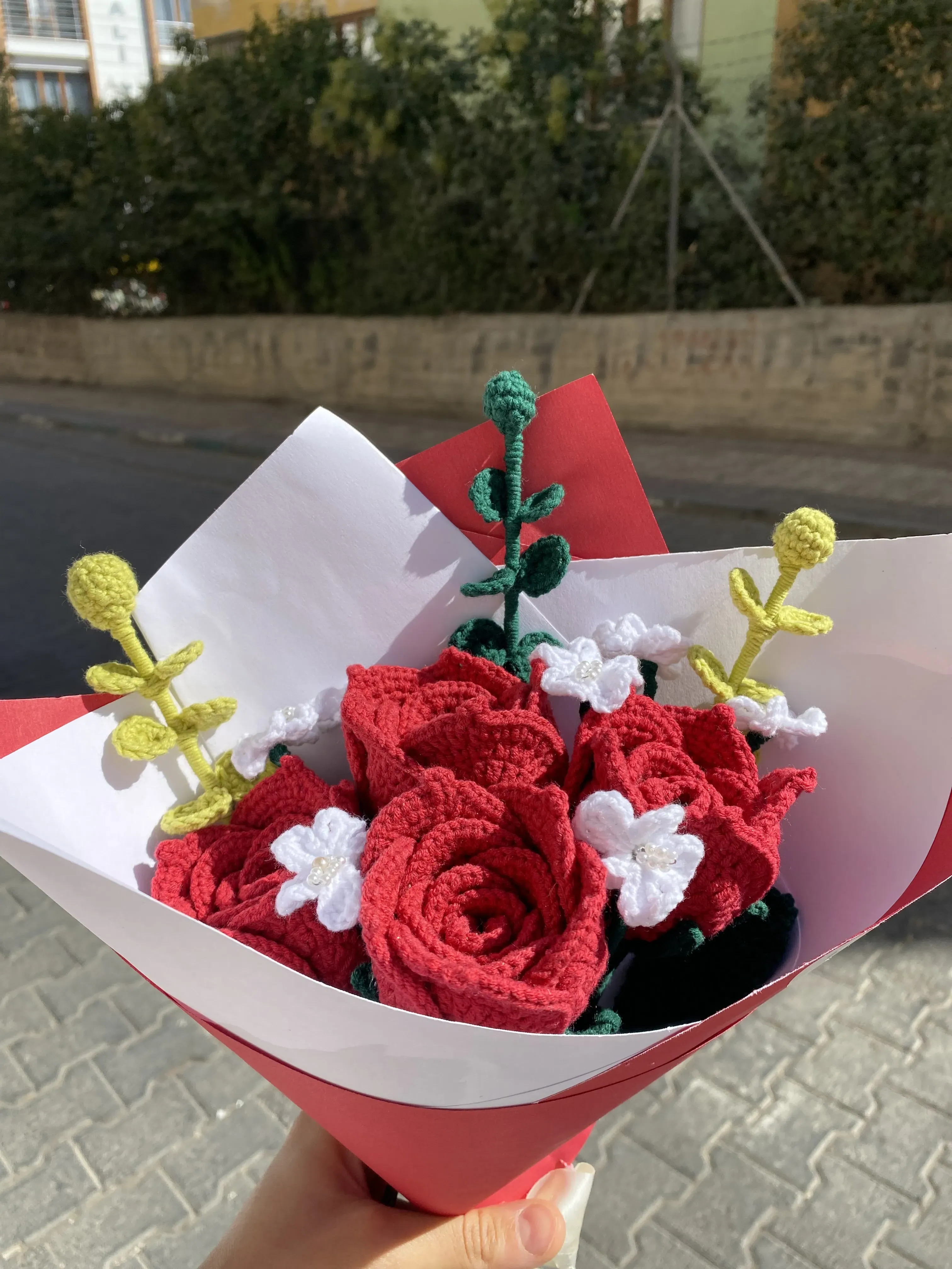 Crochet Red Rose Bouquet - Handmade Decorative Flower Arrangement