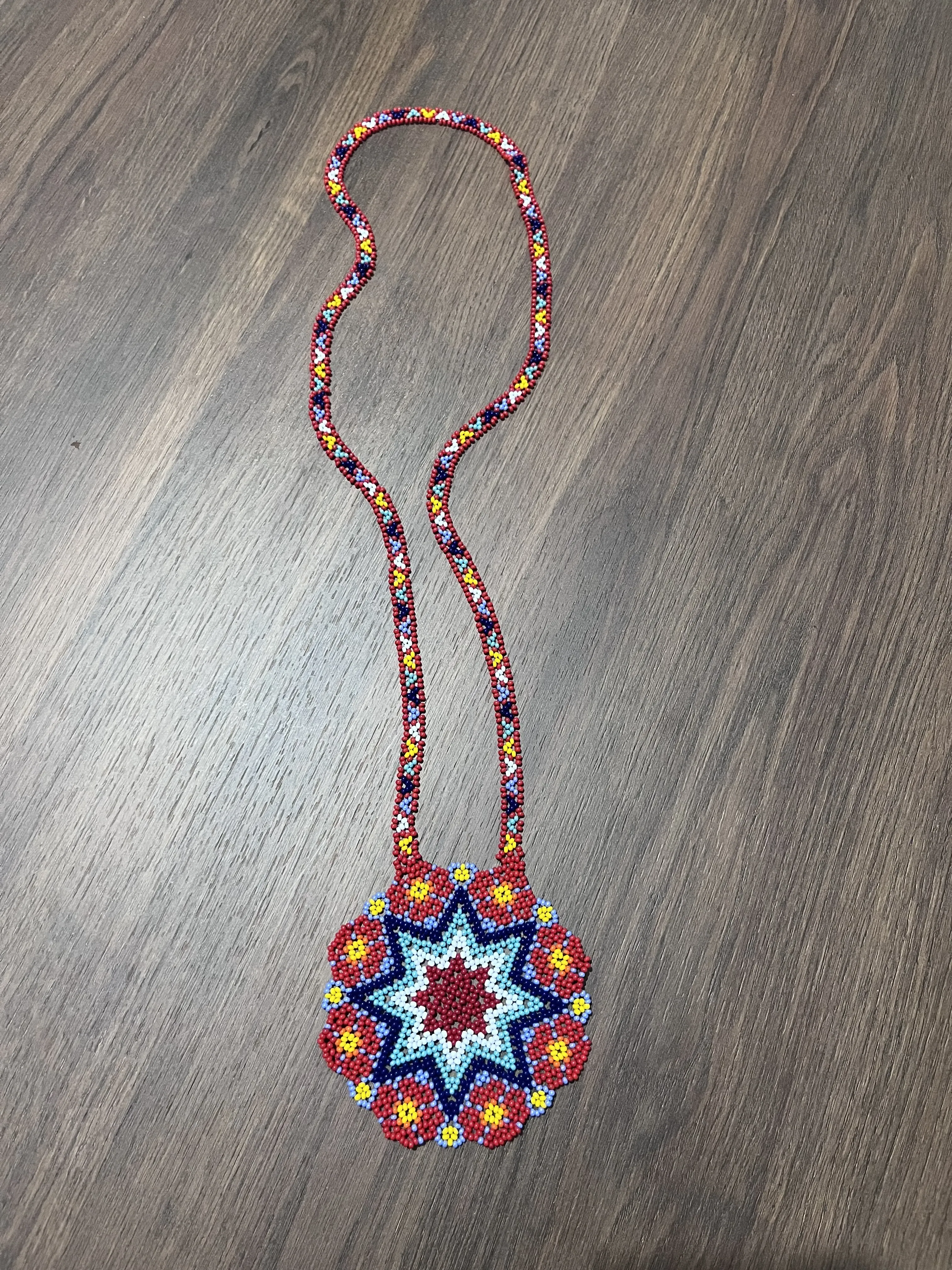 Boncuk Dokuma Madalyon Kolye - Otantik Miyuki Bohem Tarzı Tasarım