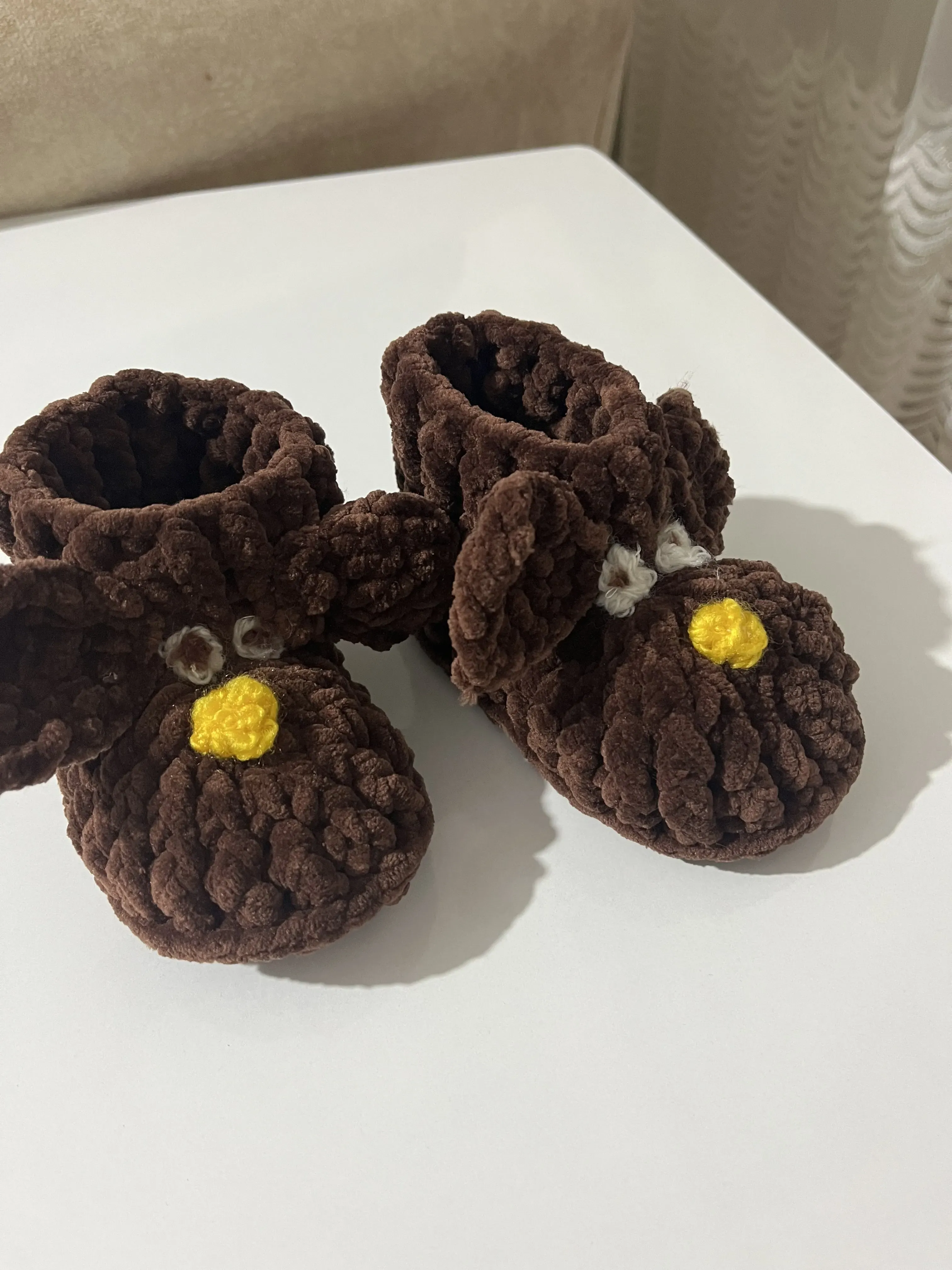 Kahverengi Örgü Bebek Panduf - 6-12 Ay Arası - El Emeği