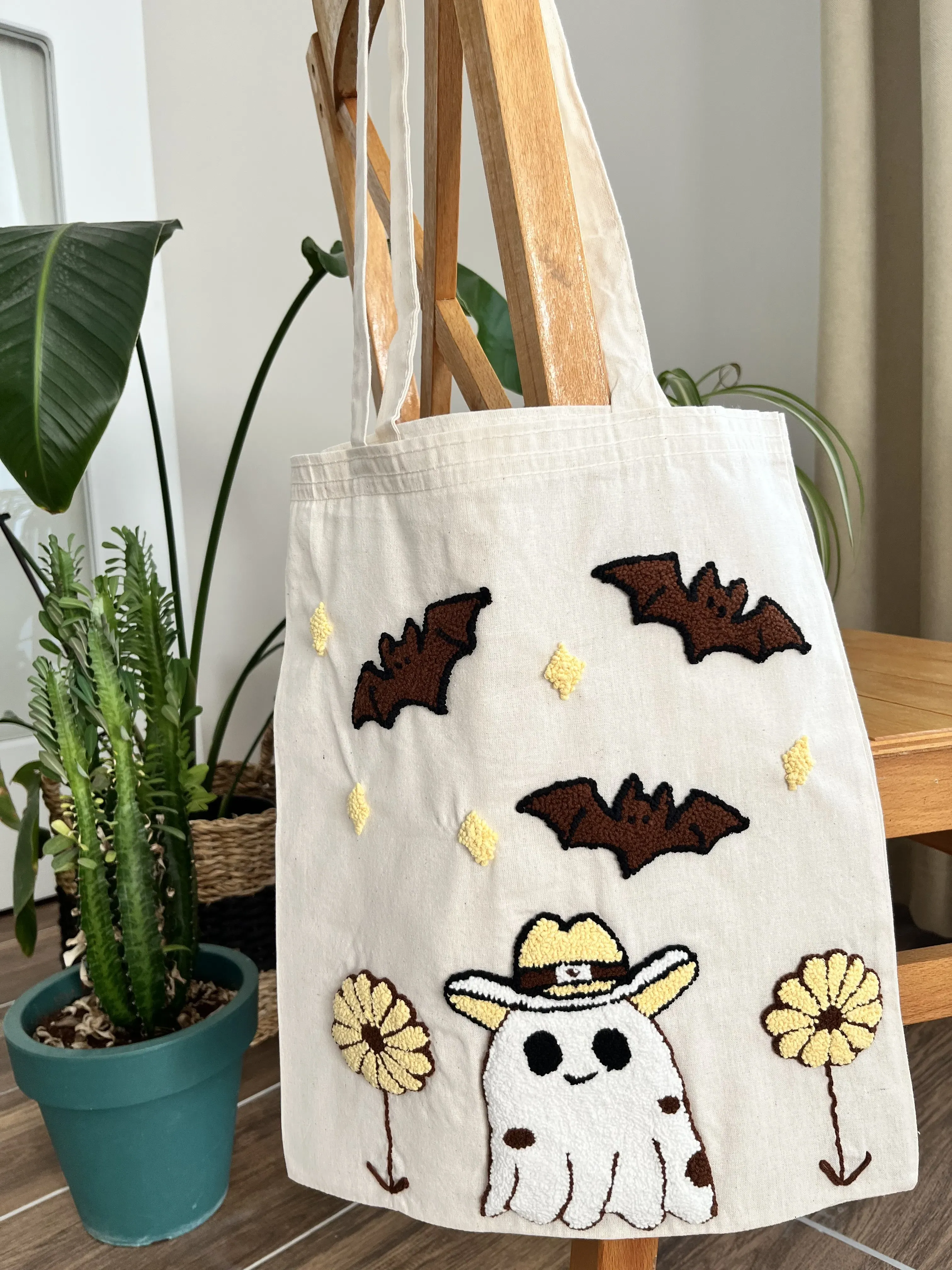 Halloween Temalı Punch İşlemeli Bez Çanta - Hayalet ve Yarasa Desenli