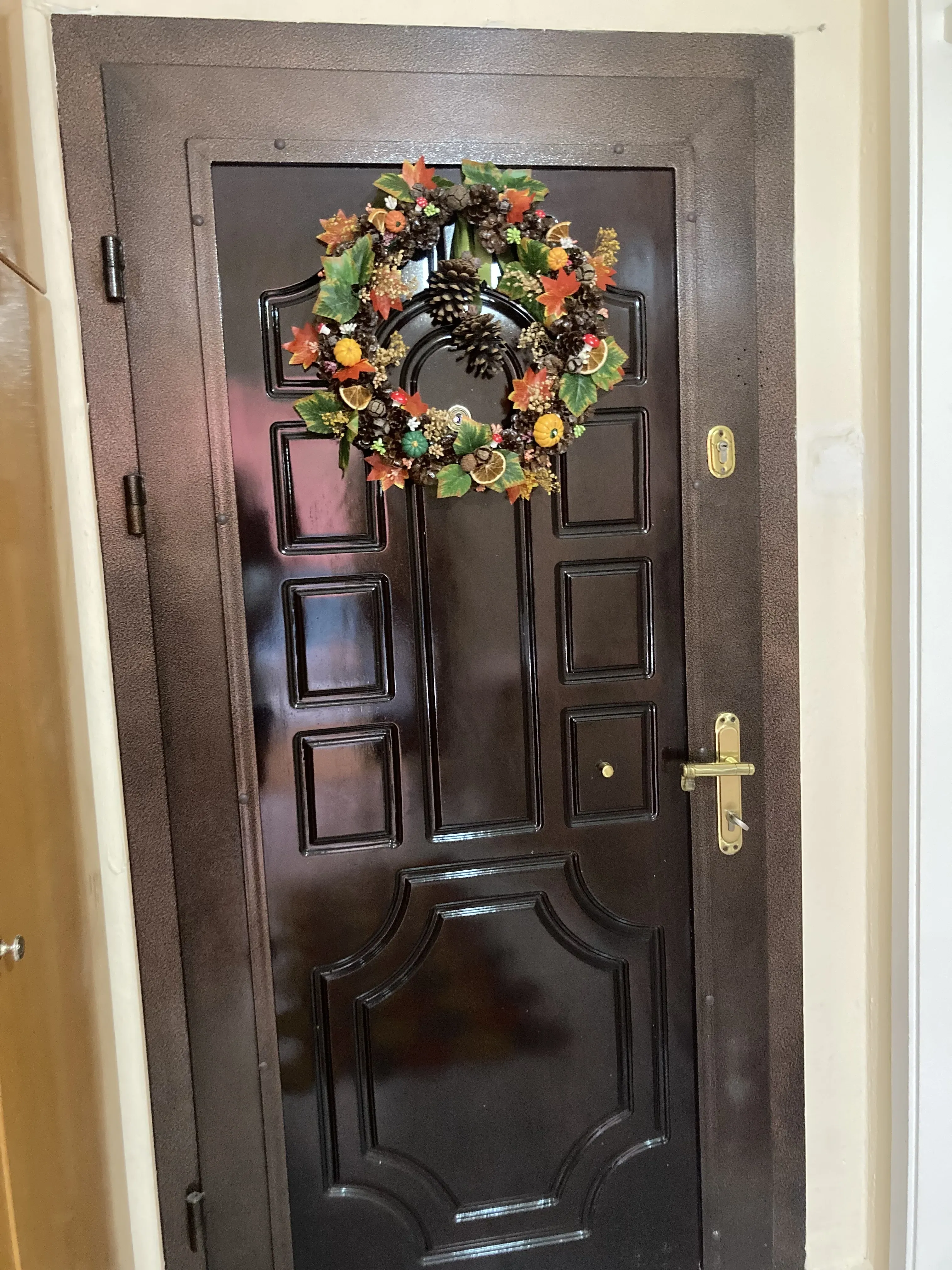 Çam Kozalaklı ve Balkabaklı Sonbahar Temalı Büyük Kapı Süsü 45 cm