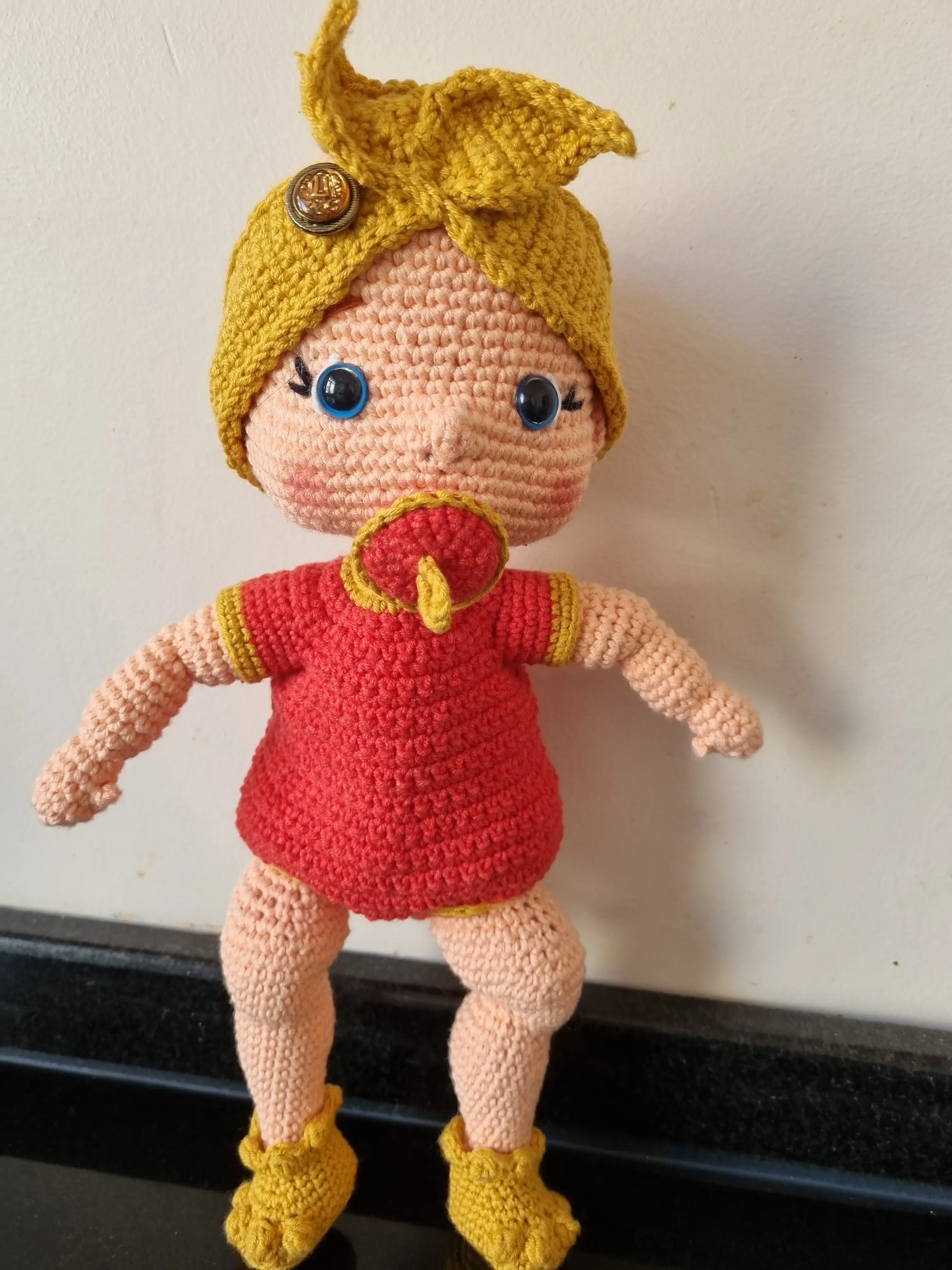 32 cm Fonksiyonlu Amigurumi Oyuncak Bebek - Mıknatıslı Emzikli