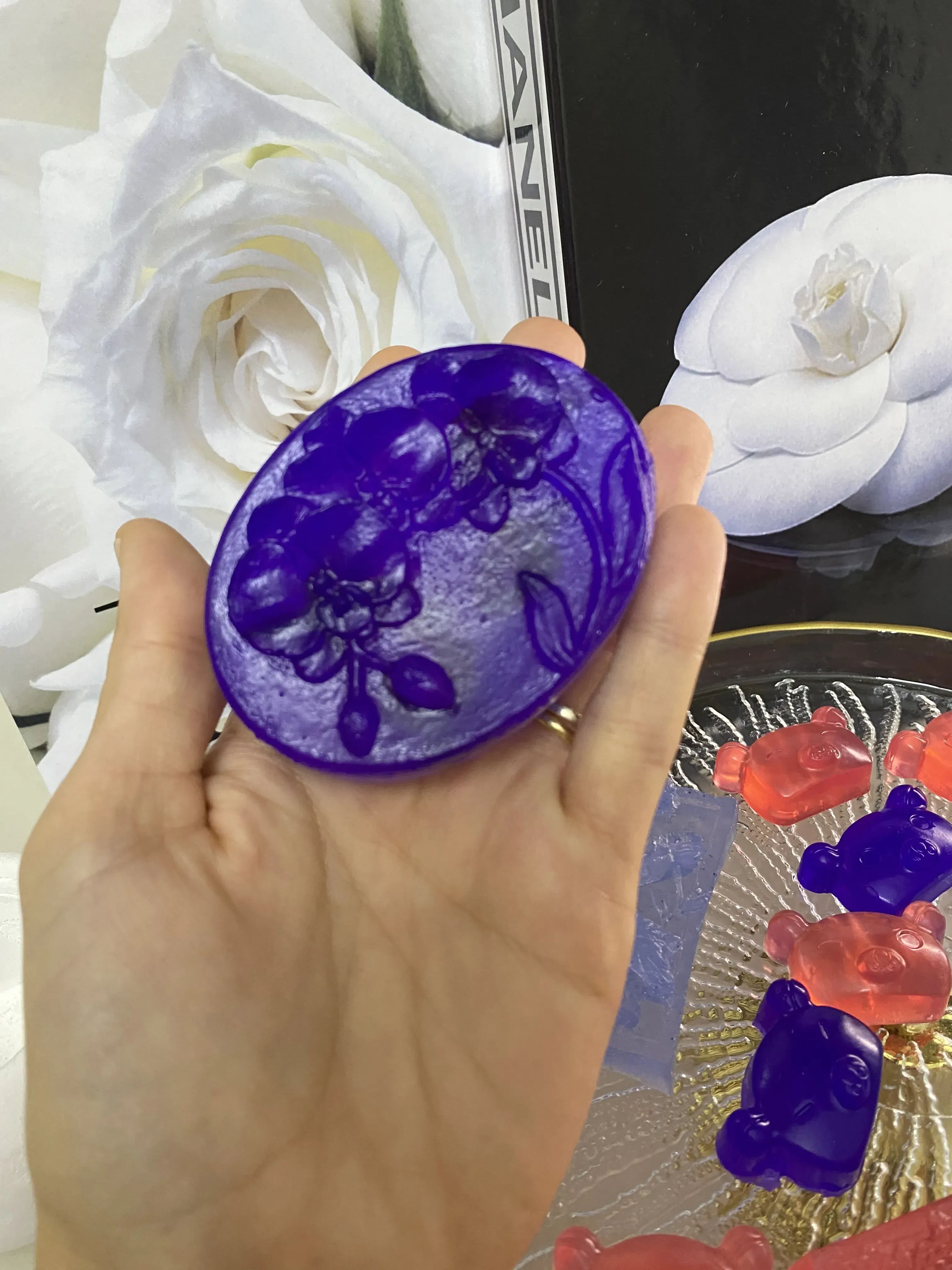 Violet Bloom Doğal Sabun – Mor Çiçek Özlü El Yapımı Sabun