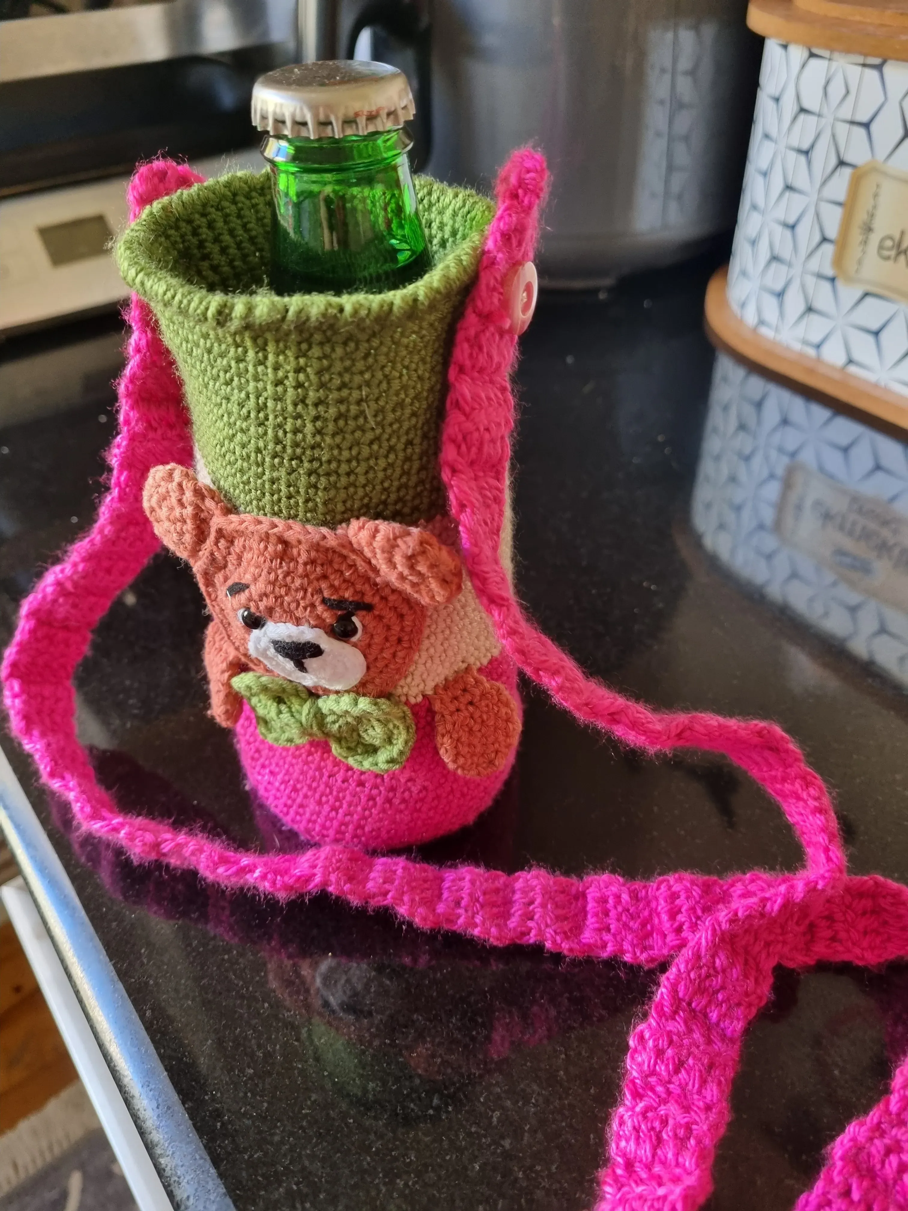 Panda Figürlü Örgü Su Şişesi Kılıfı - Amigurumi El Emeği