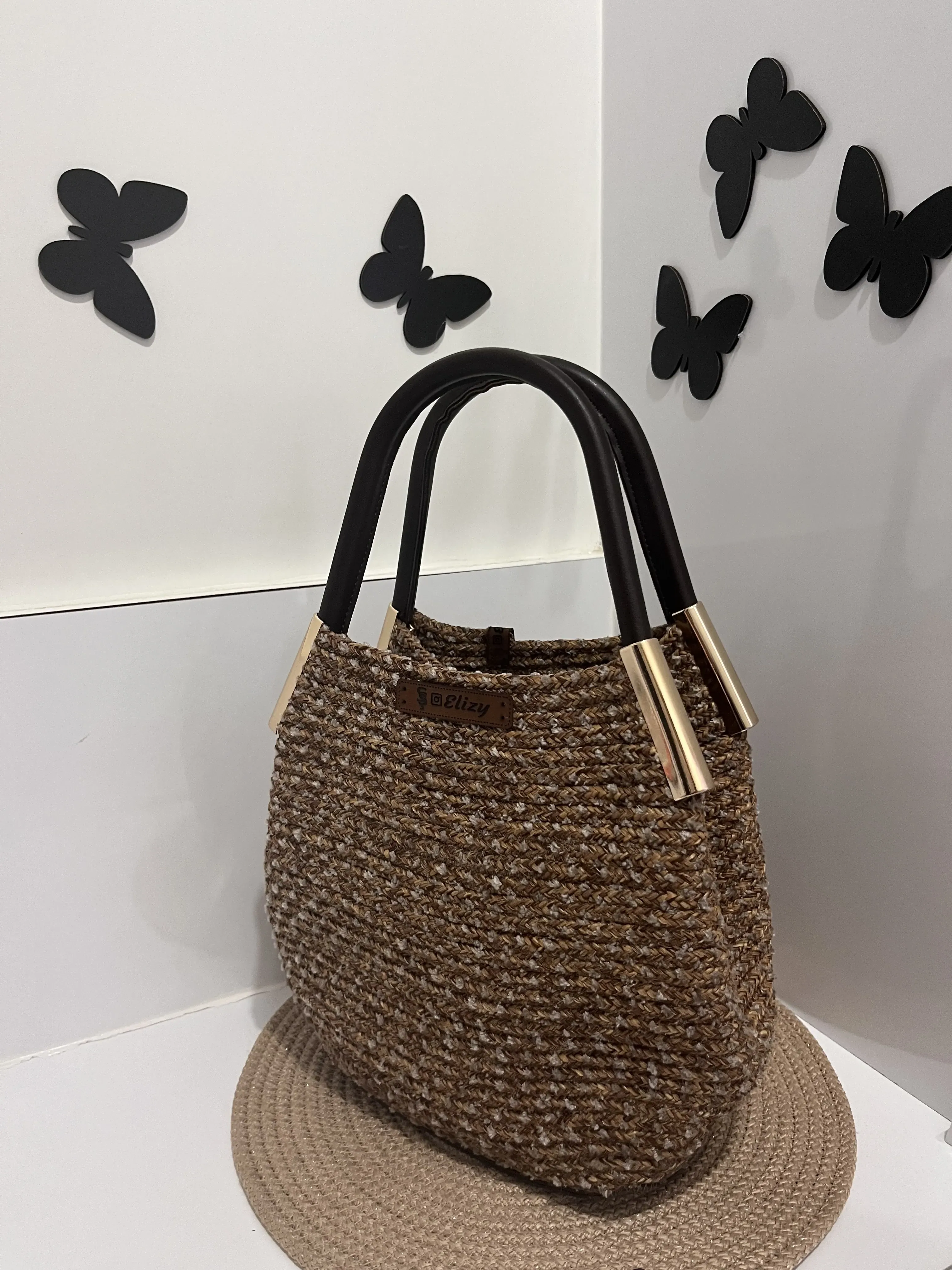 Kahverengi Örgü Desenli Kadın Omuz Çantası - Şık ve Özel Tasarım