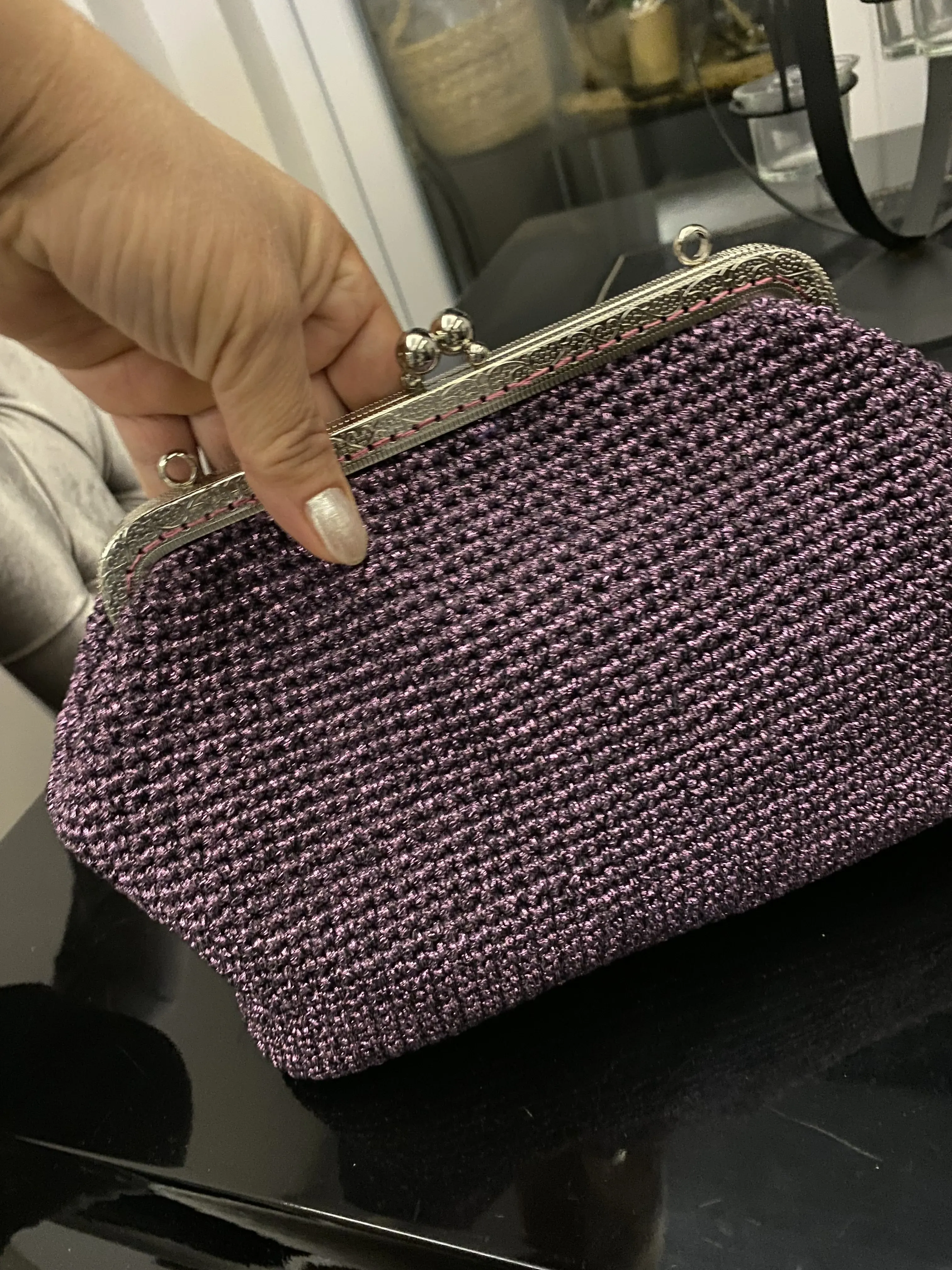 Mor Simli Koton İp Örgü Klipsli Zincir Askılı Portföy Çanta