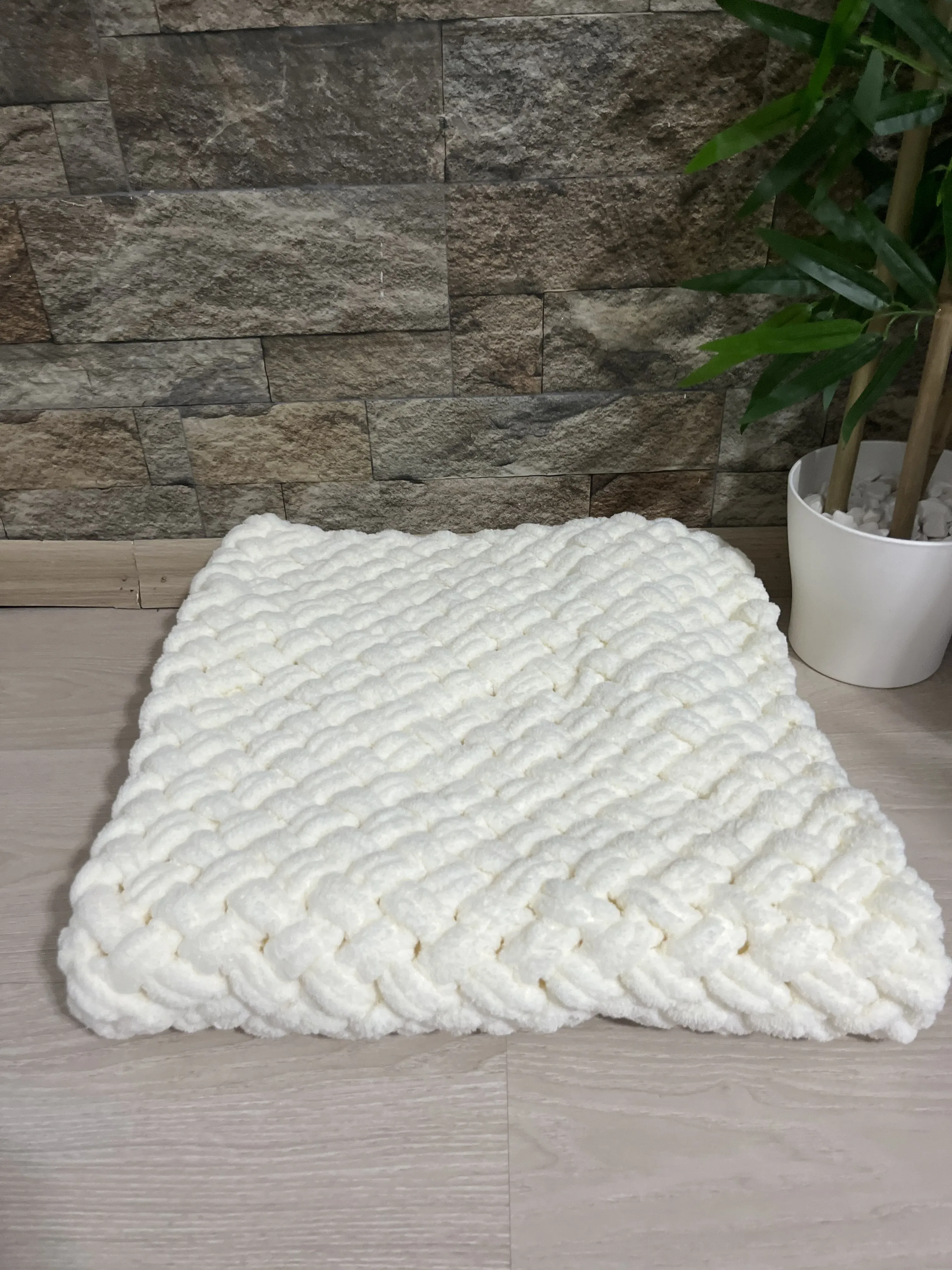 Beyaz Alize Puffy Bebek Battaniyesi - Yumuşak ve Sıcak Tutan Örgü