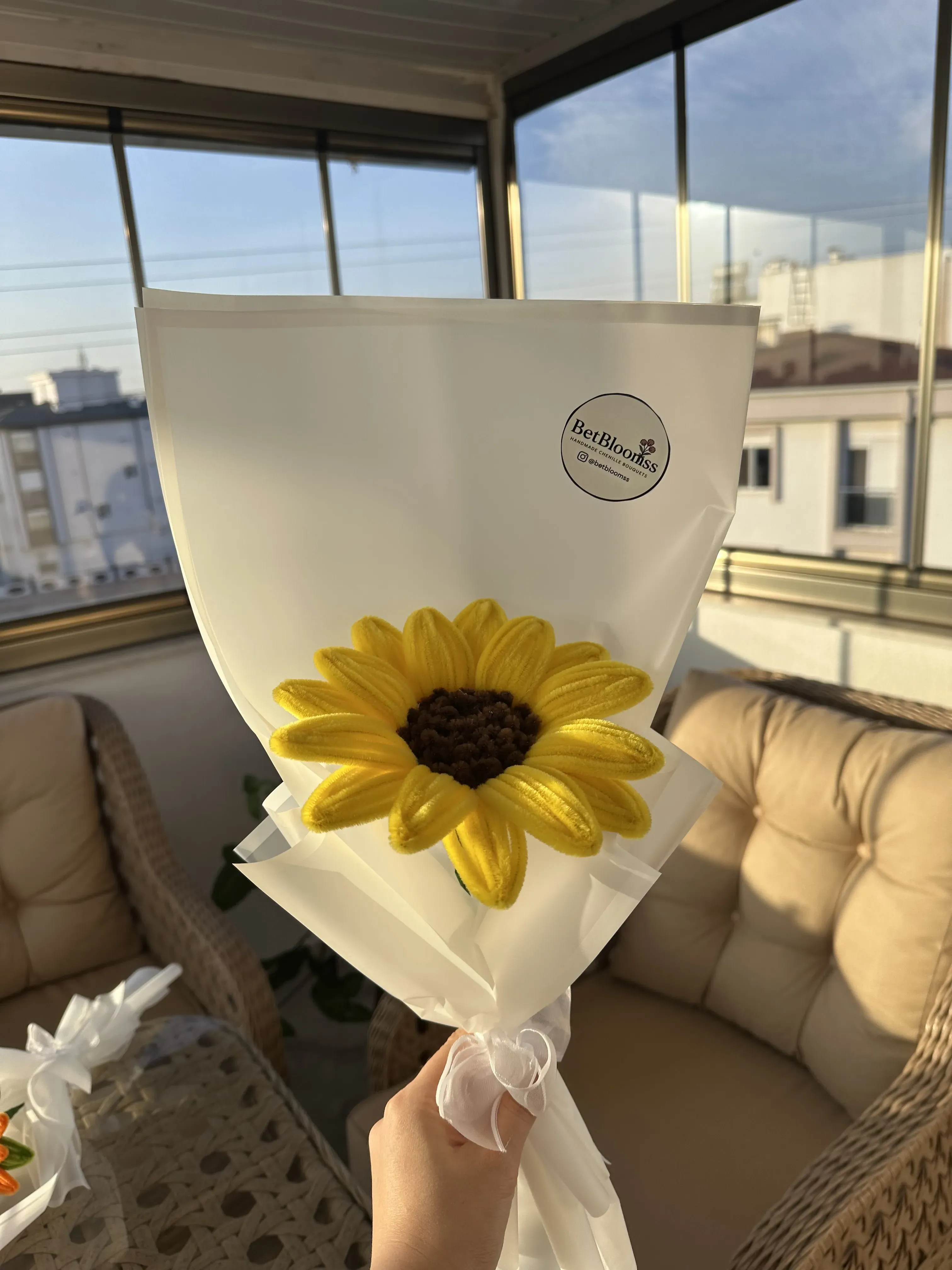 Şönil Sarı Ayçiçeği Buketi - El Emeği Dekoratif Hediye Çiçek