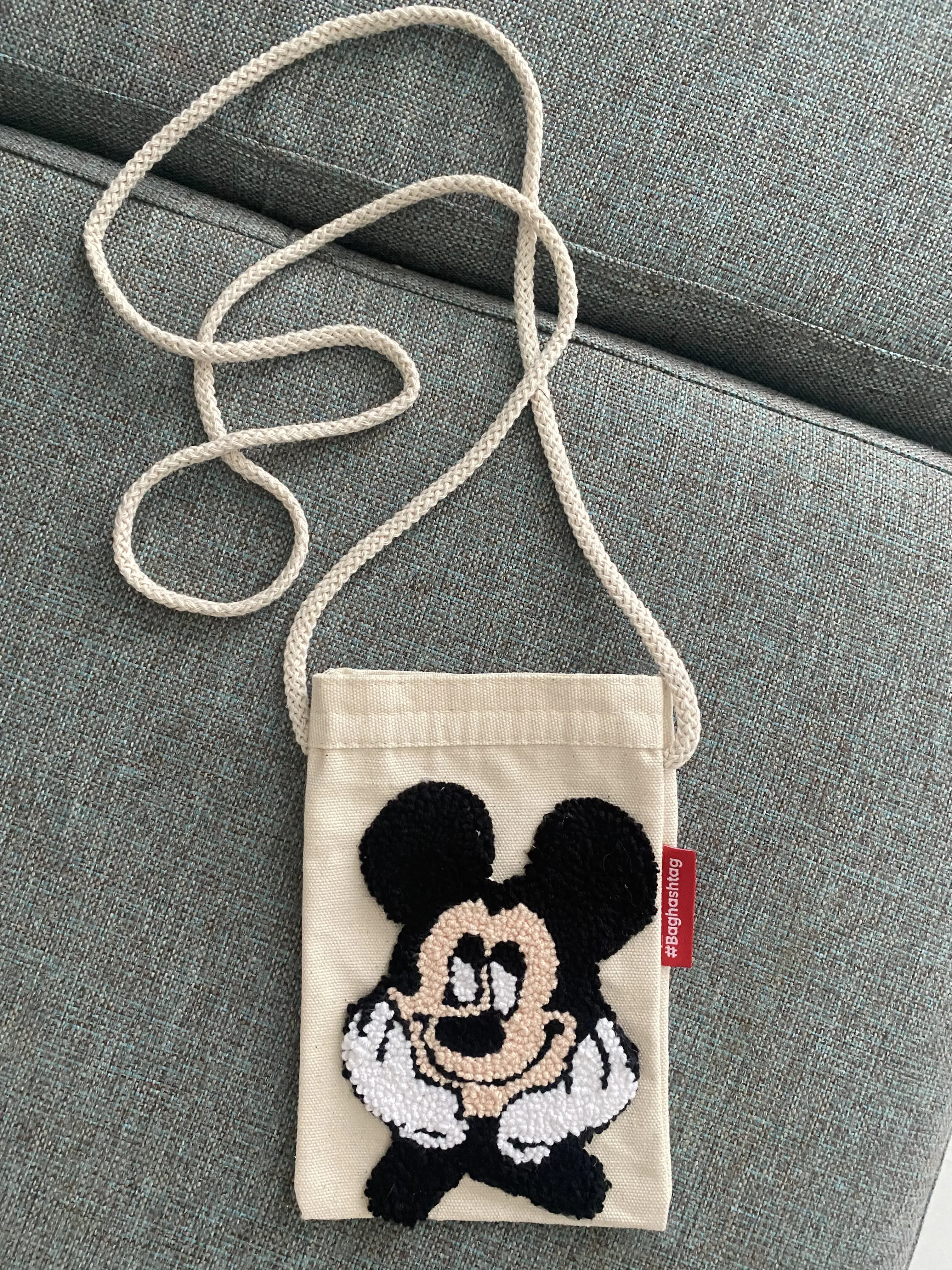 Kanvas Kumaş Mickey Mouse Punch İşlemeli Telefon Çantası - El Emeği