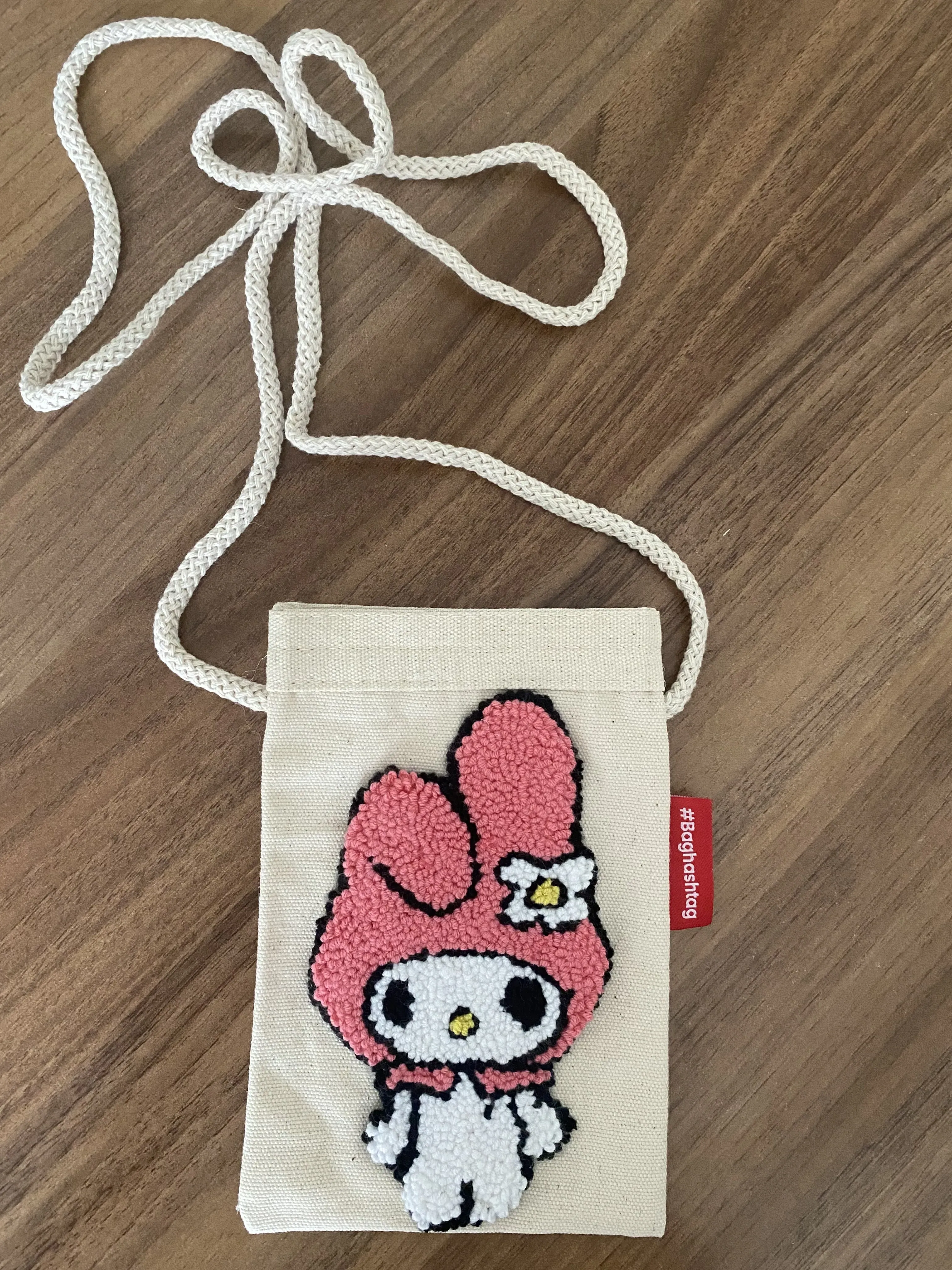Kanvas Kumaş My Melody Punch İşlemeli Telefon Çantası - El Emeği