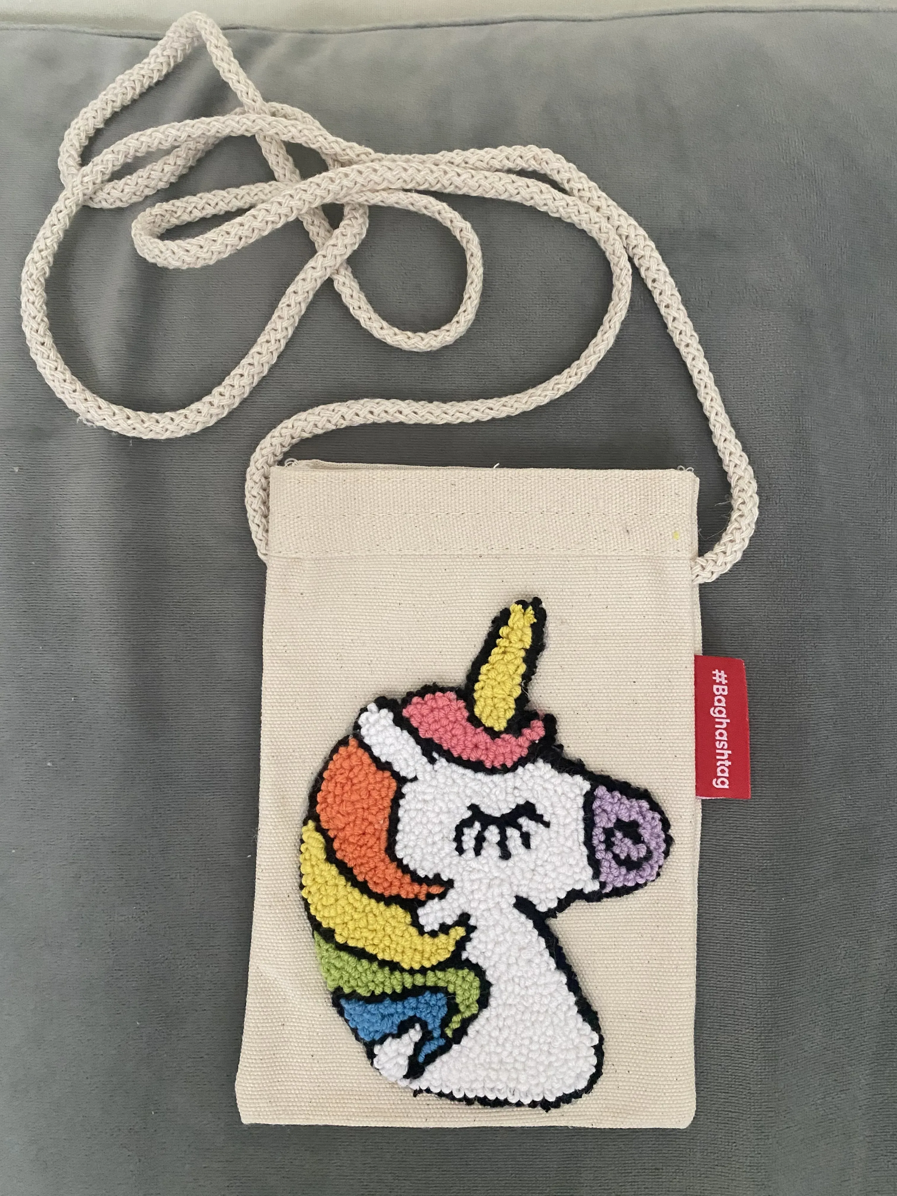 Kanvas Kumaş Unicorn Punch Nakışlı Telefon Çantası - El Emeği