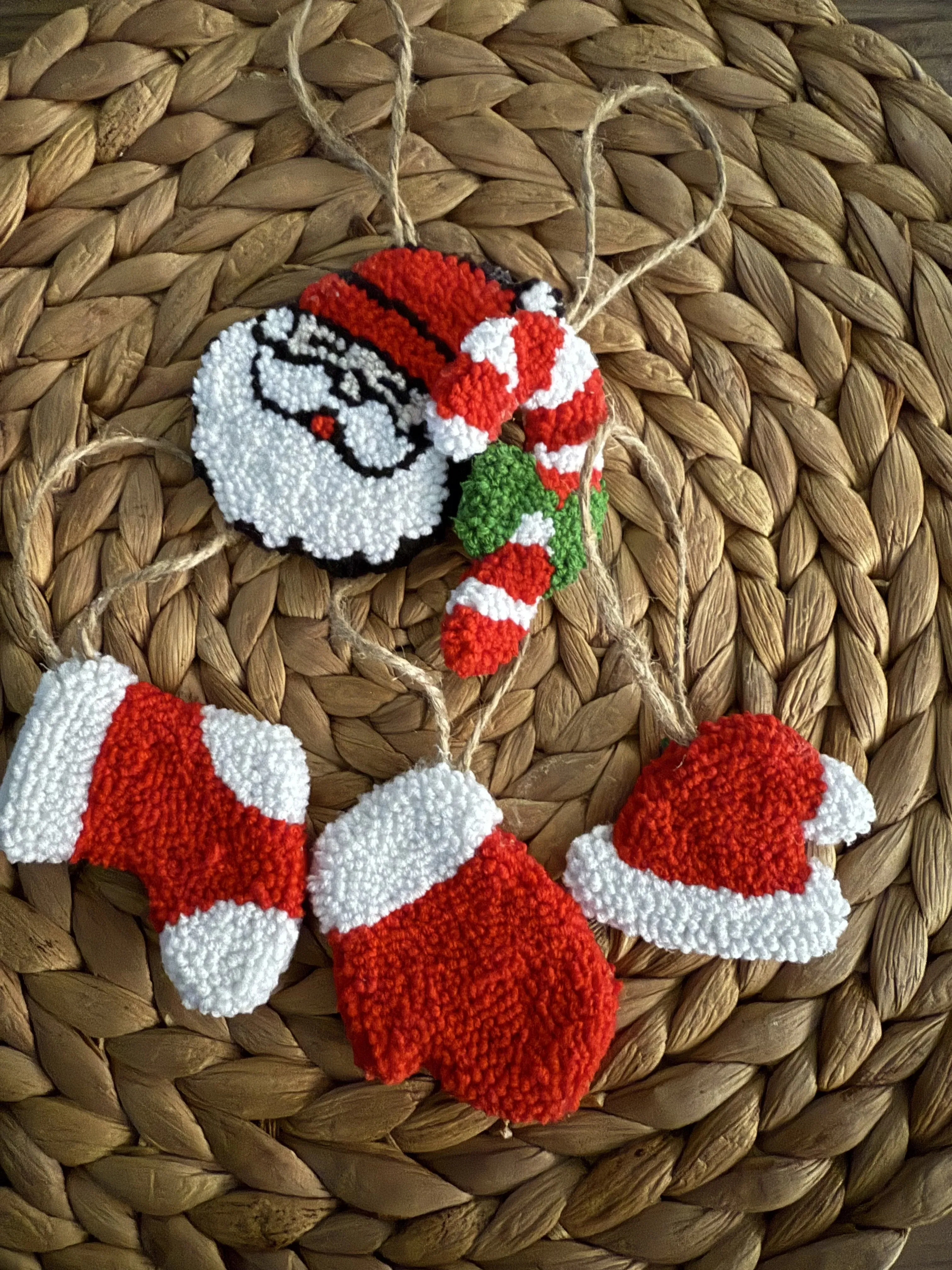 Punch Nakışı Yılbaşı Ağacı Süsleri Seti - El Emeği Çift Taraflı