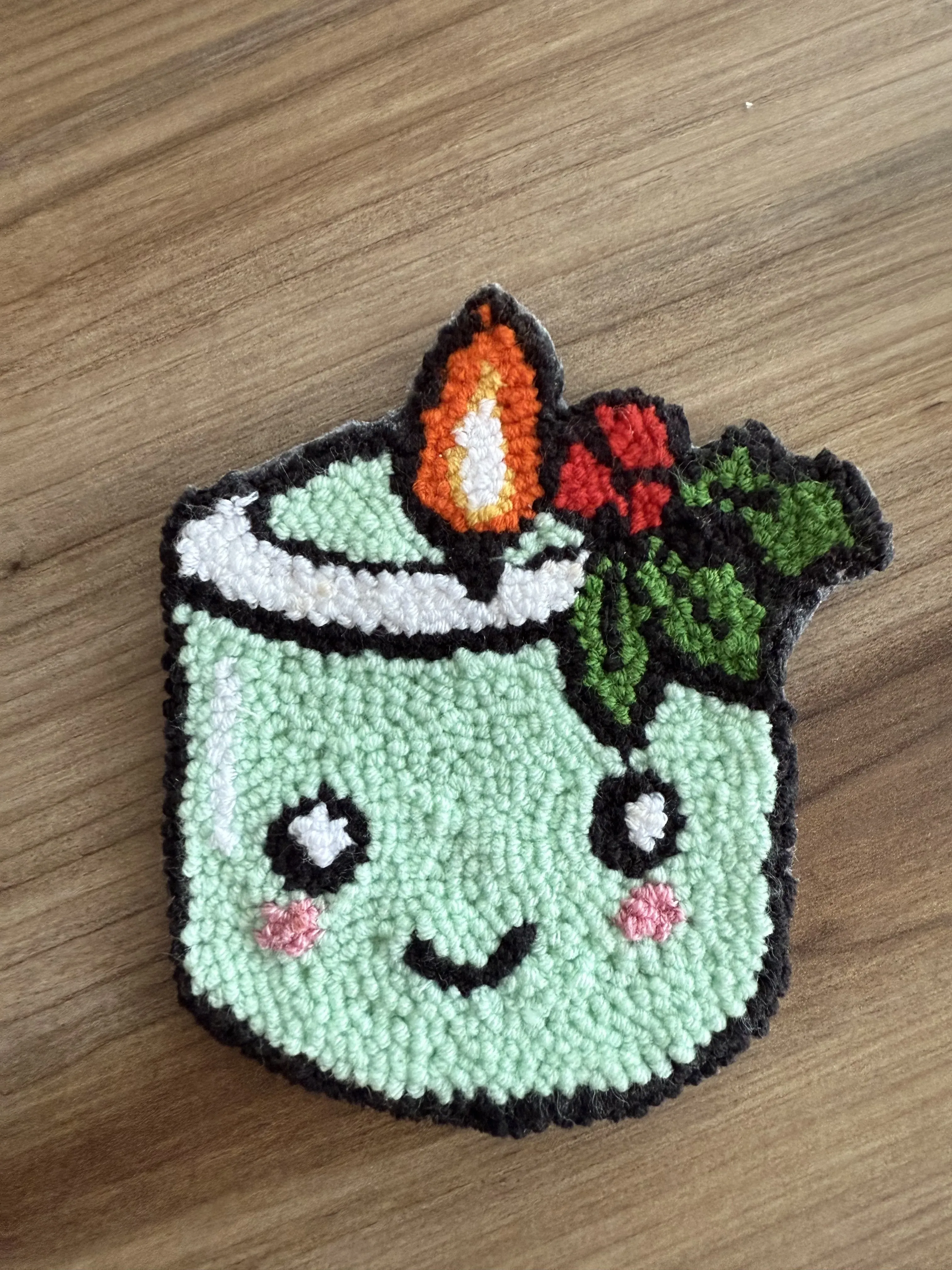 Yeşil Kokina Desenli Bardak Altlığı - Punch Nakışı El Emeği