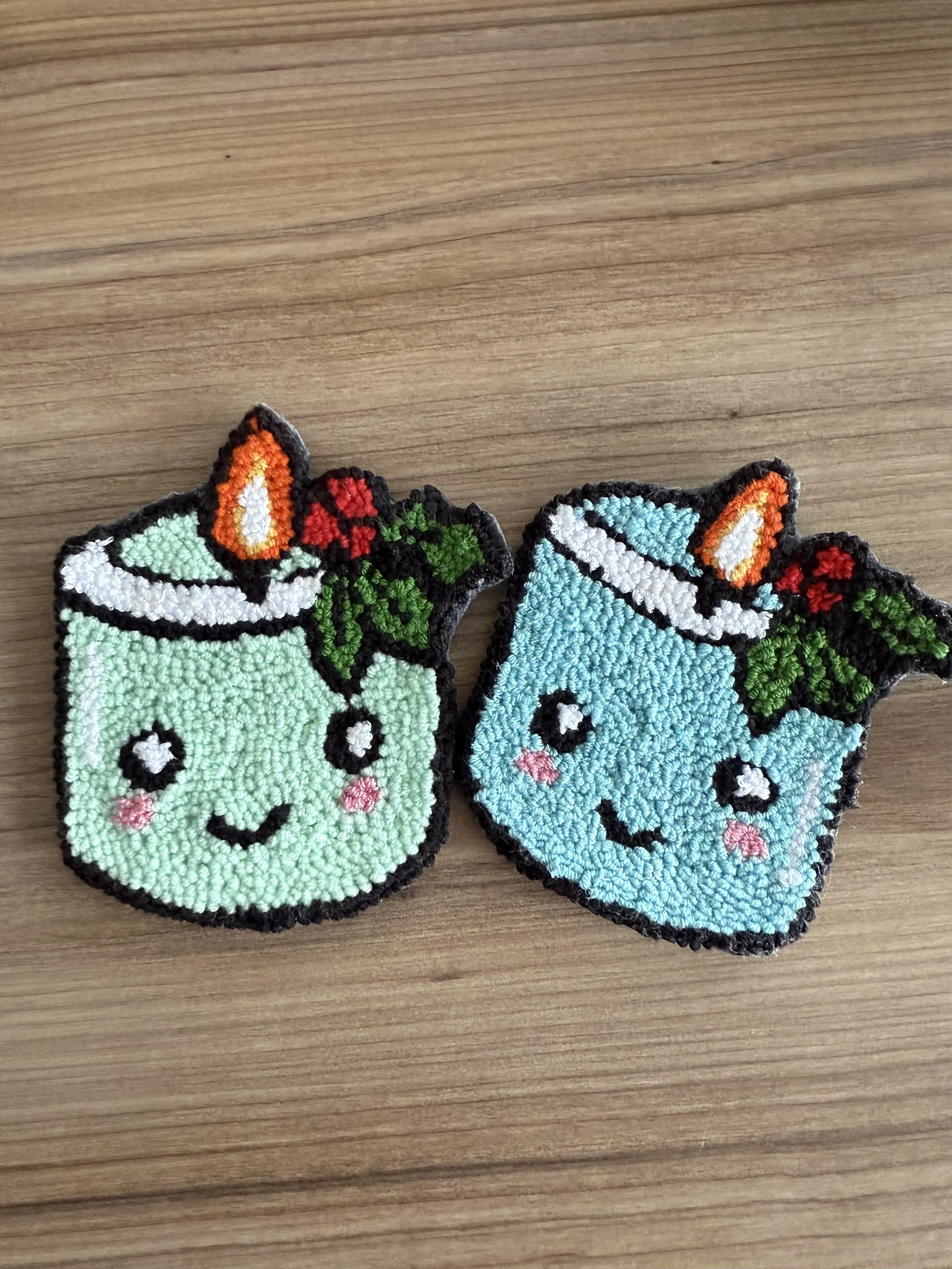 Kokina Desenli Punch Nakışı Mum Bardak Altlığı 2'li Set - El Yapımı