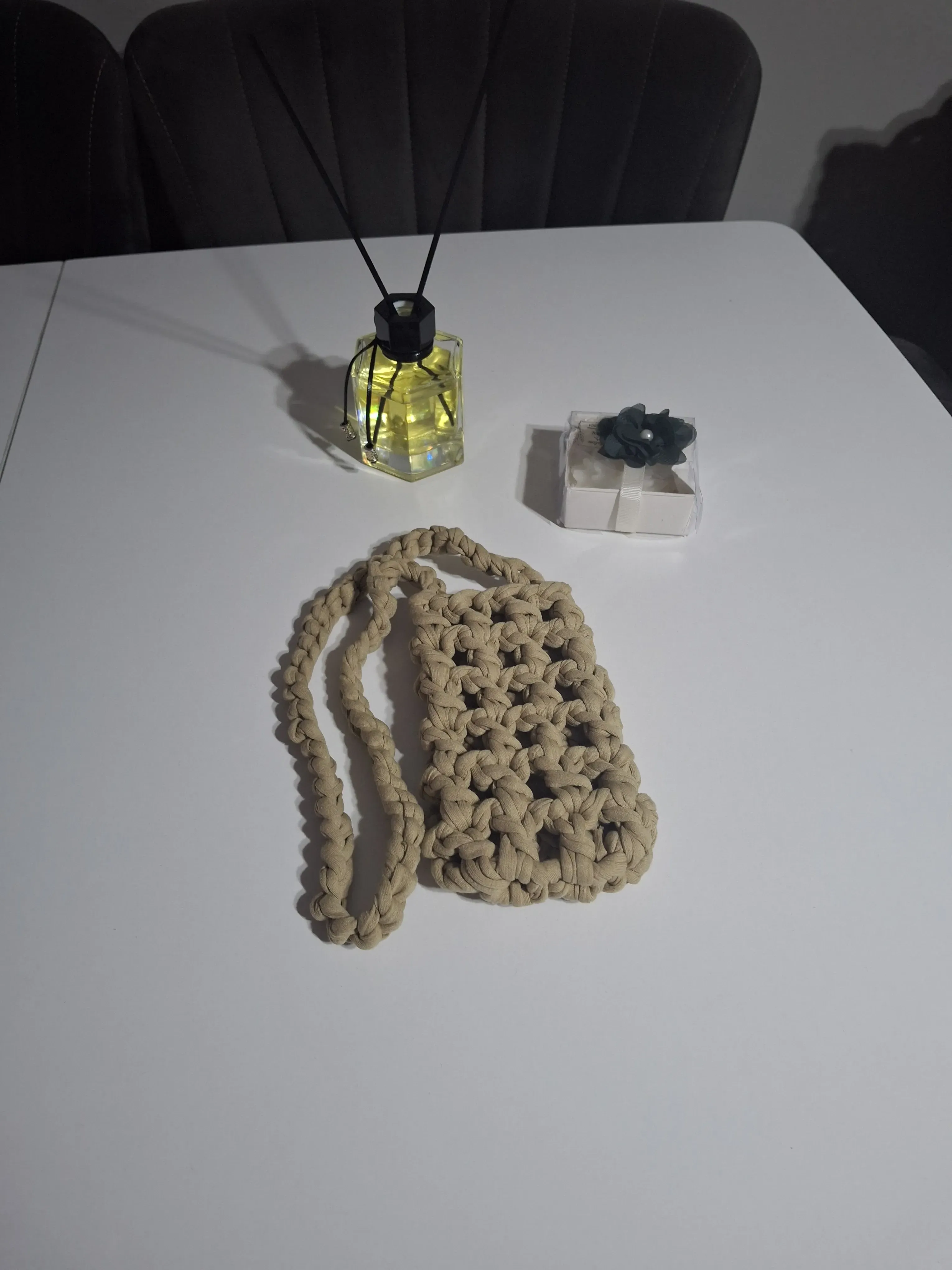 Örgü Telefon Kılıfı - Veronika Model Camel Renk - El Emeği