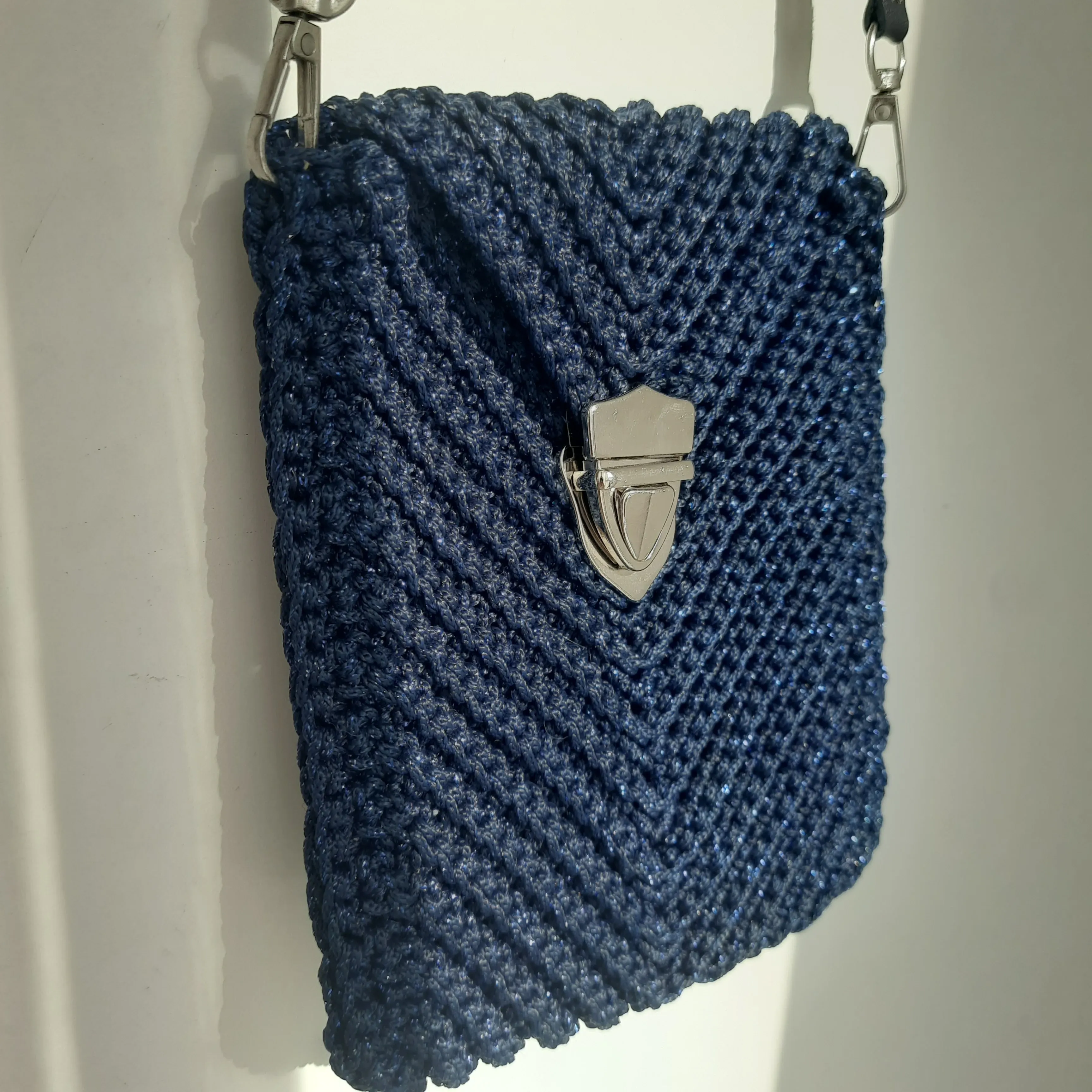 Lacivert Simli Makrome Örgü Telefon Çantası - El Yapımı