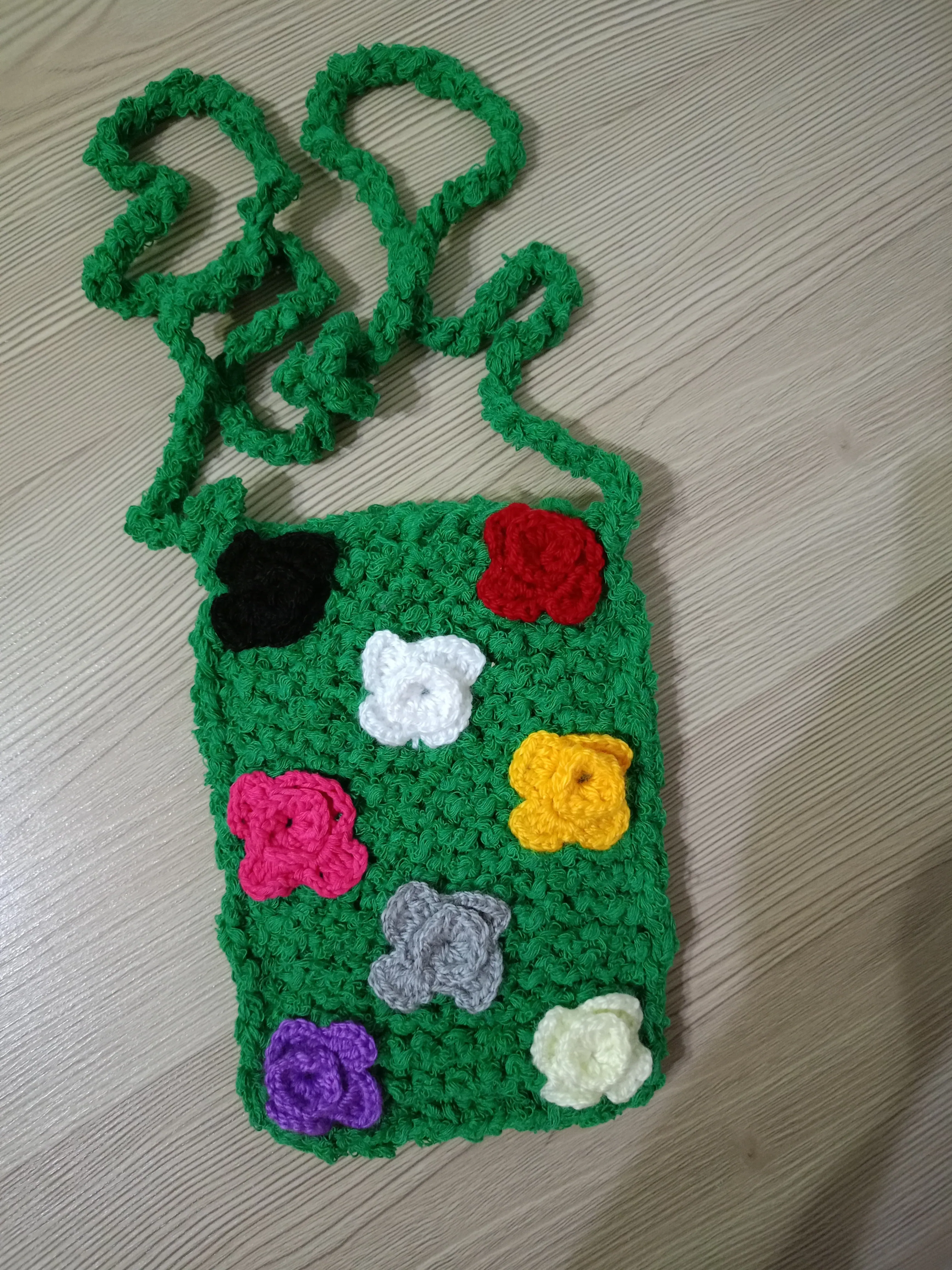 Yeşil Telefon Çantası