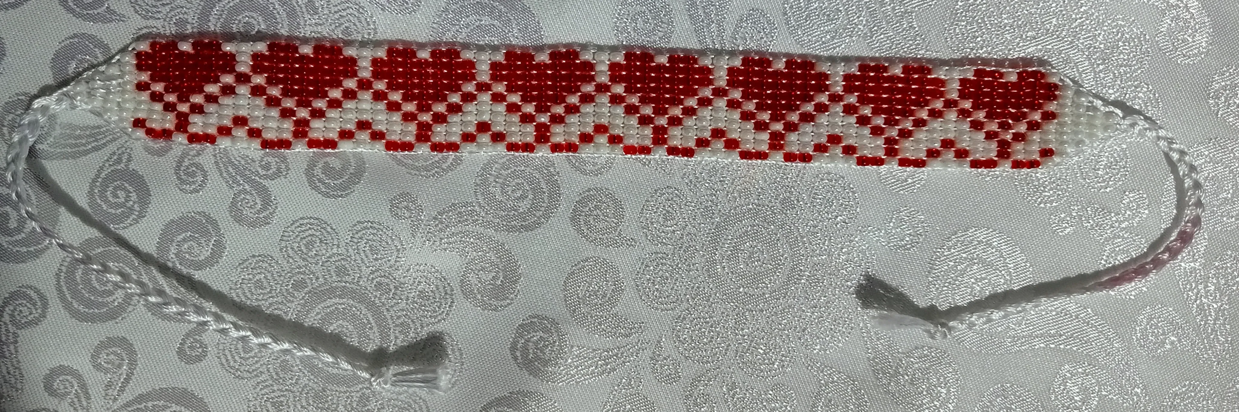 Kalp Desenli Kum Boncuk Bileklik