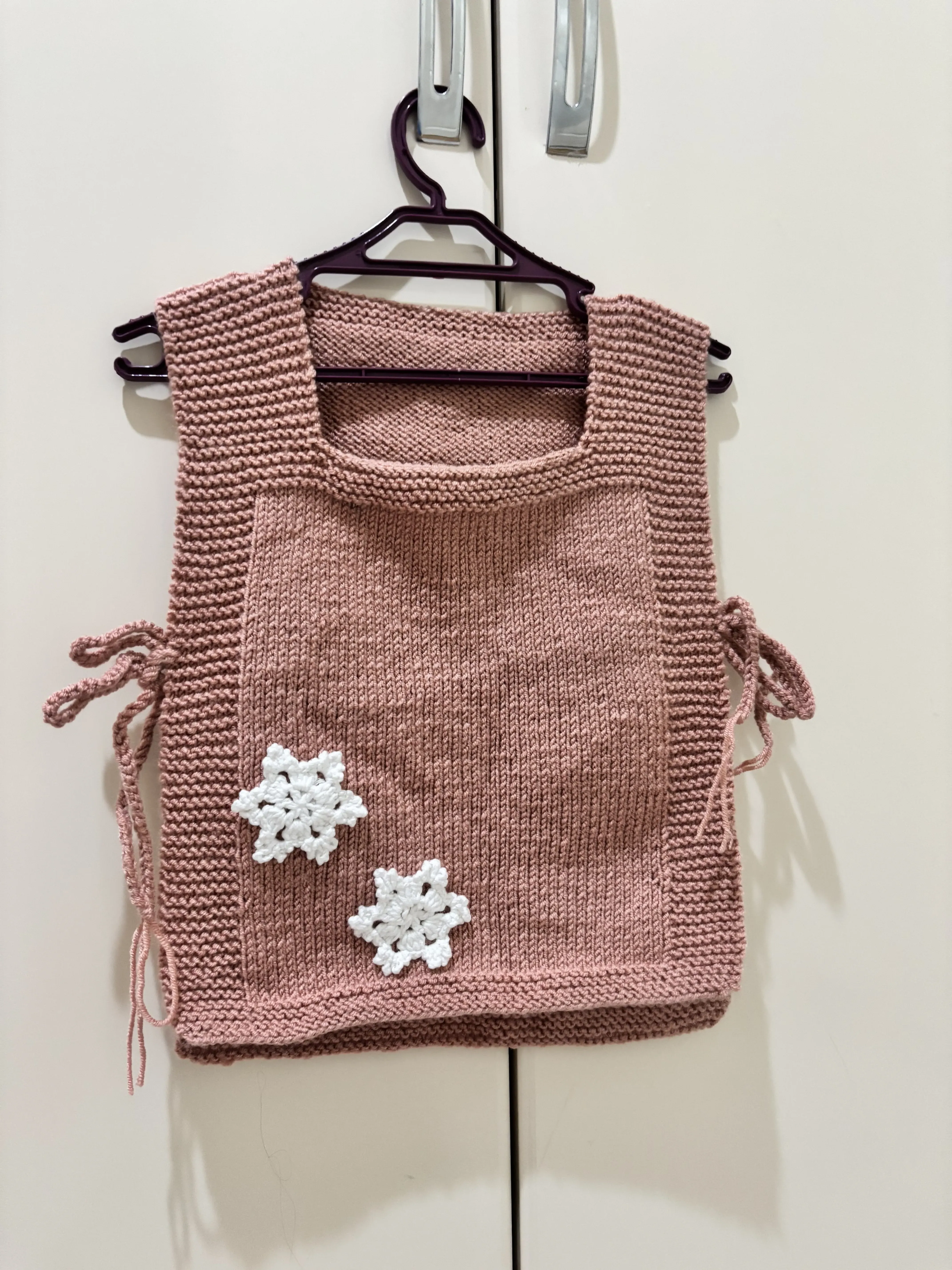 Pembe Bebek Süveteri - Kar Tanesi Detaylı, Bebe İpi