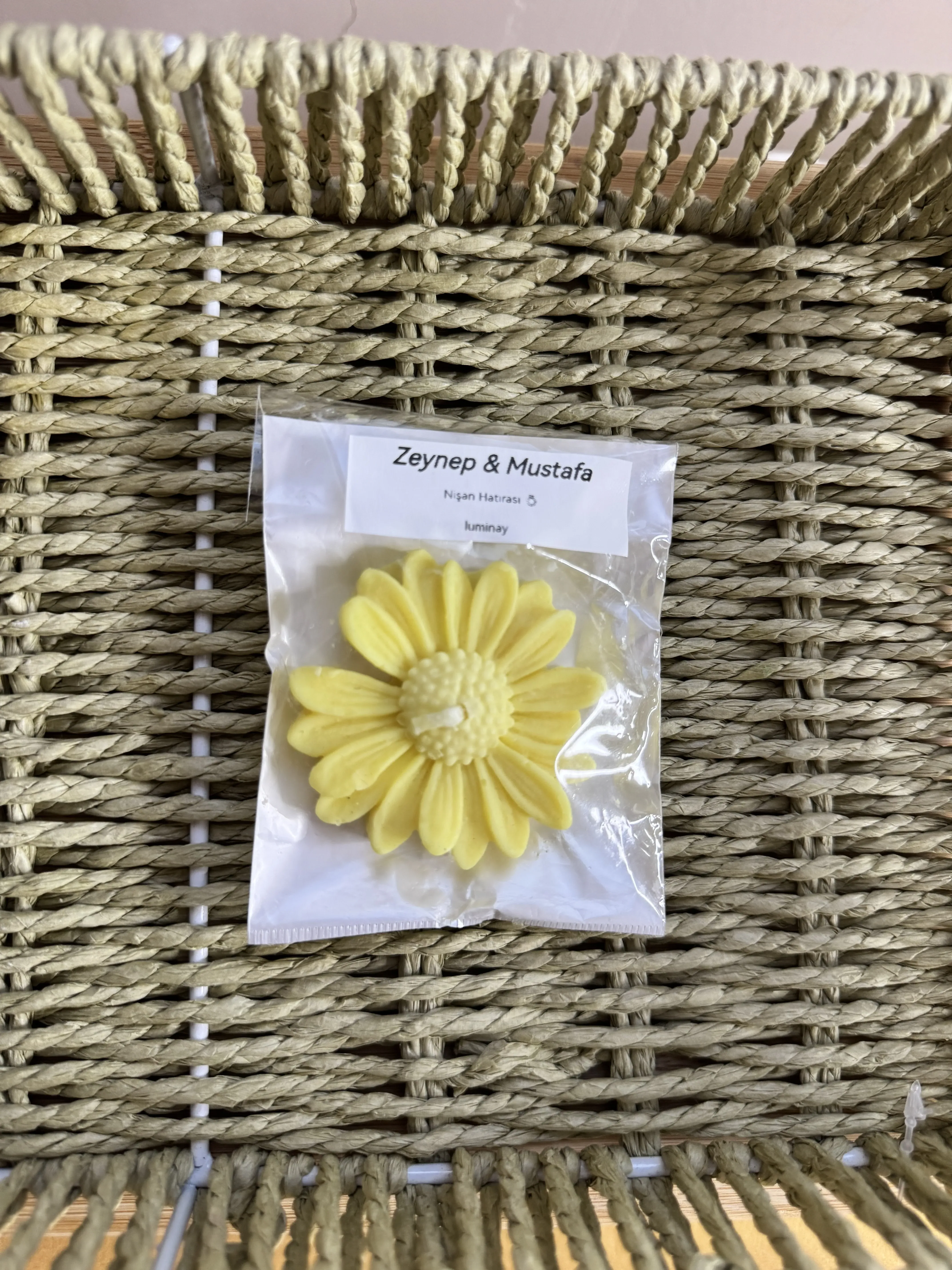 Papatya Mum Nişan Hatırası 20 adet