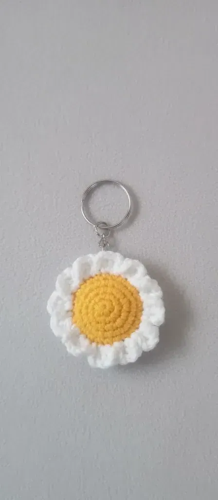 El Örgüsü Sarı Papatya Anahtarlık - Çanta ve Araba Aksesuarı