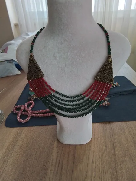 Özel tasarım etnik kolye