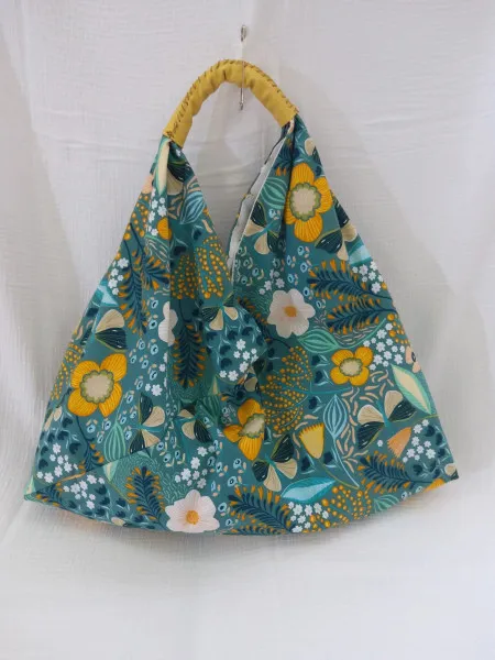 Sarı Saplı Çiçek Desenli Kumaş Çanta