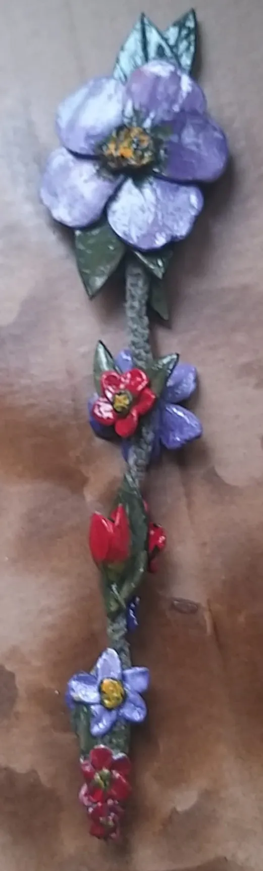 Doğal Çiçek Dokulu Uzun Seramik Saç Aksesuarı