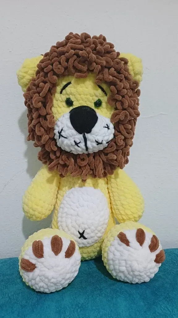 Sarı ve Kahverengi Amigurumi Aslan Oyuncak - Güvenli Kilit Gözlü