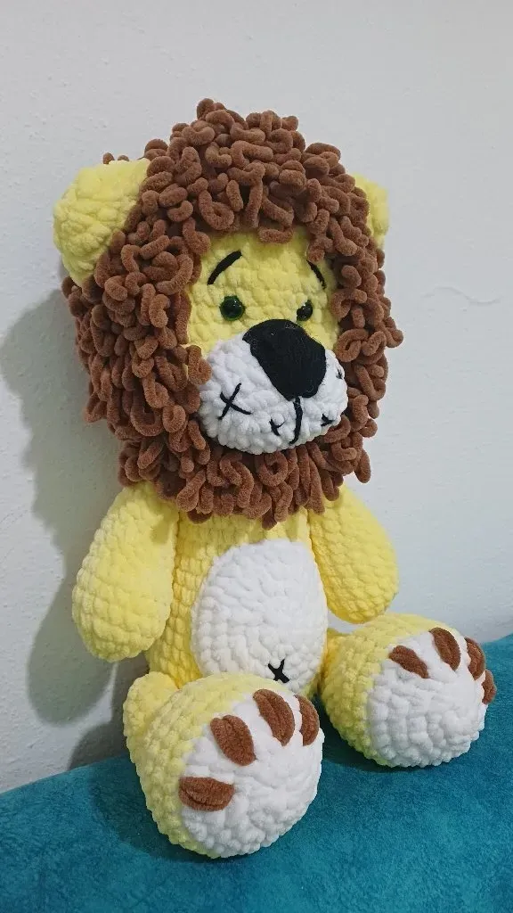 Sarı ve Kahverengi Amigurumi Aslan Oyuncak - Güvenli Kilit Gözlü