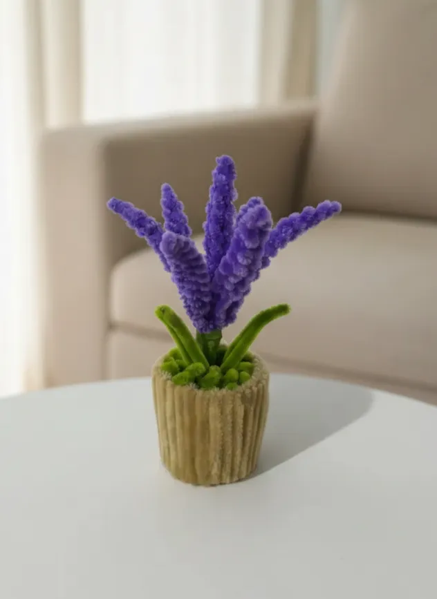 Şönil Lavanta Çiçeği Saksıda Dekoratif Yapay Çiçek Aranjmanı