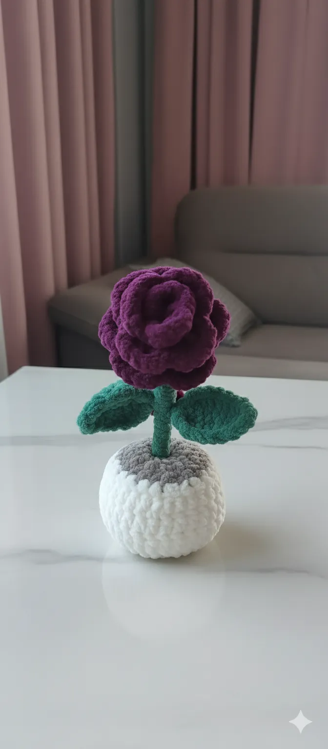 Mürdüm Gülü Amigurumi Oyuncak - Krem Saksıda, El Yapımı