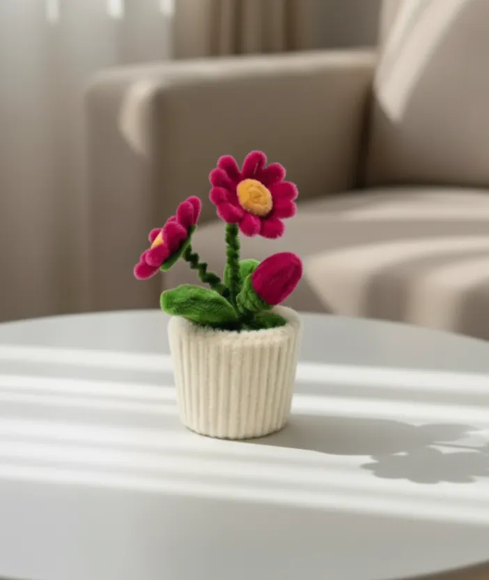 Fuşya Renkli Şönil Papatya Saksı Çiçeği - Dekoratif El Yapımı