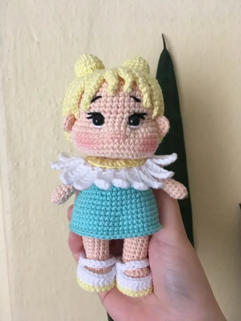 Örgü Bloom Bebek Amigurumi Oyuncak - 10 cm El Emeği