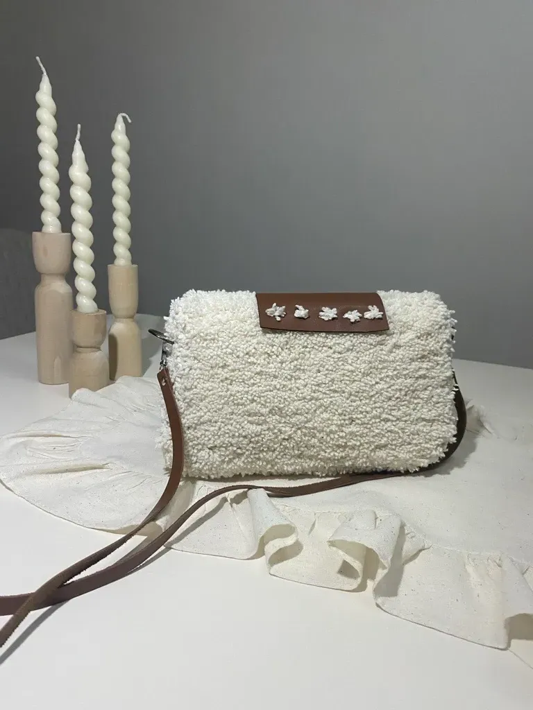 Bej Teddy İp Detaylı Kanvas Omuz Çantası - Tokalı Kapaklı