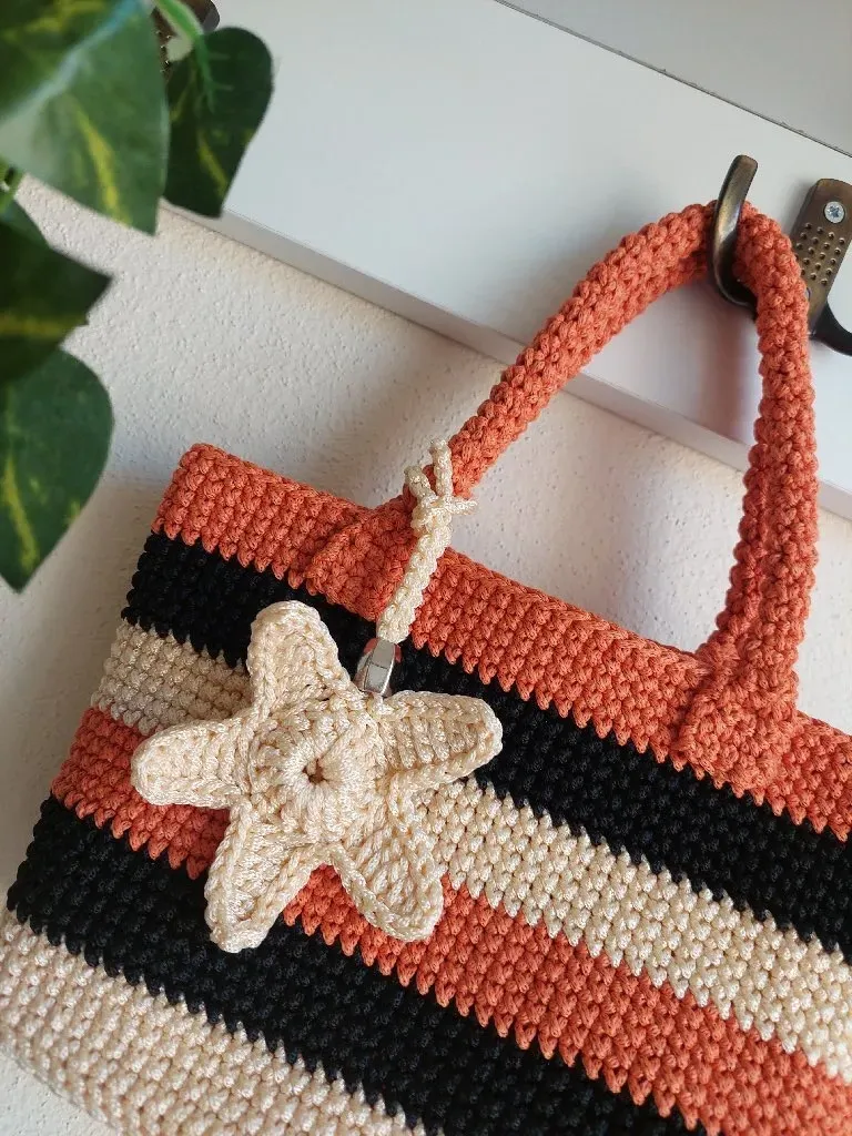 Örgü Çanta Turuncu Siyah Krem Şeritli Yıldız Detaylı - El Emeği