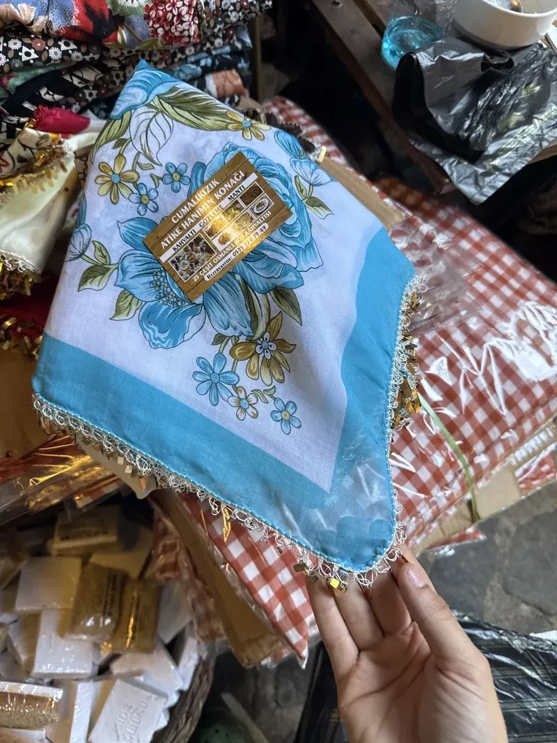 El İşlemesi Trend Olan Örtüler Hediyelik