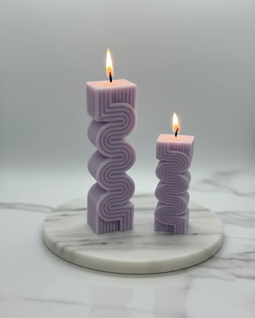 2'li Set Dalgalı Tasarım Sütun Mum | Modern Geometrik Şamdan Mum Seti