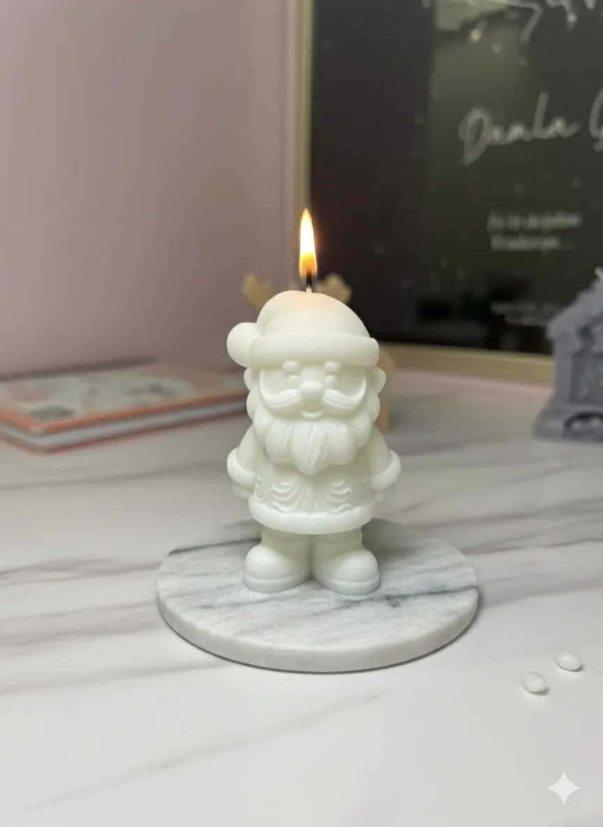 Beyaz Noel Baba Figürlü Mum | Yılbaşı Konseptli Dekoratif Sütun Mum
