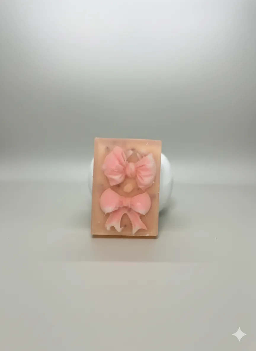 Pembe Fiyonk Detaylı El Yapımı Sabun