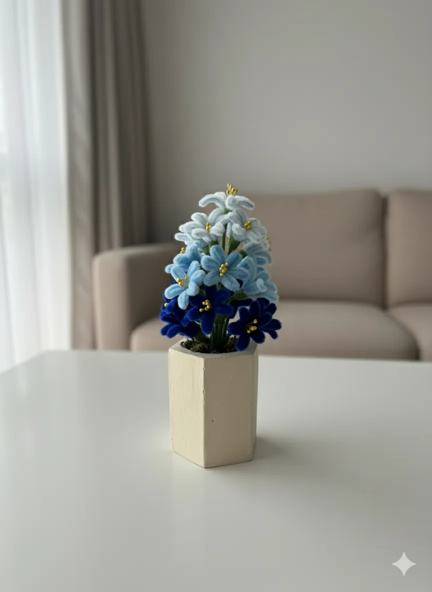 Şönil İpten Sümbül Saksı Çiçeği - Mavi Tonlarında El Emeği Dekoratif