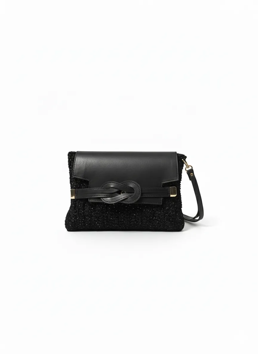 Zarif Siyah Clutch Çanta