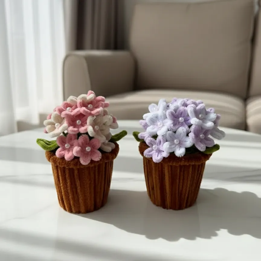 Şönil İpten Papatya Buketi Saksı - El Yapımı Dekoratif Çiçek