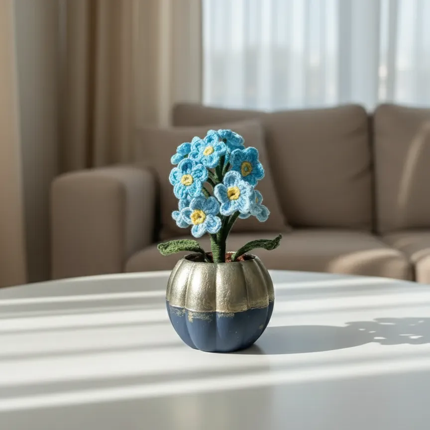 Balkabağı Saksıda Mavi Beni Unutma Çiçeği - El Emeği Örgü